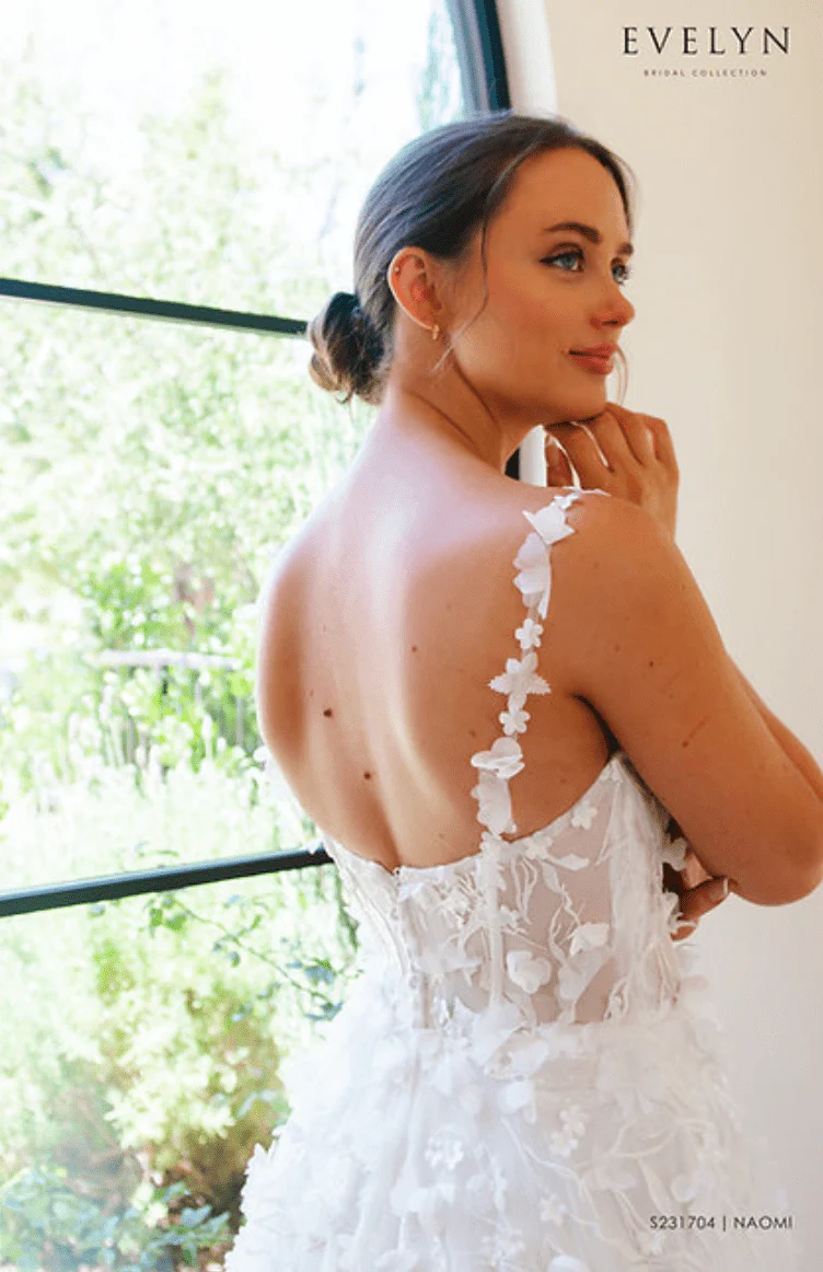 Evelyn Bridal Naomi - Size 14 - Image 3