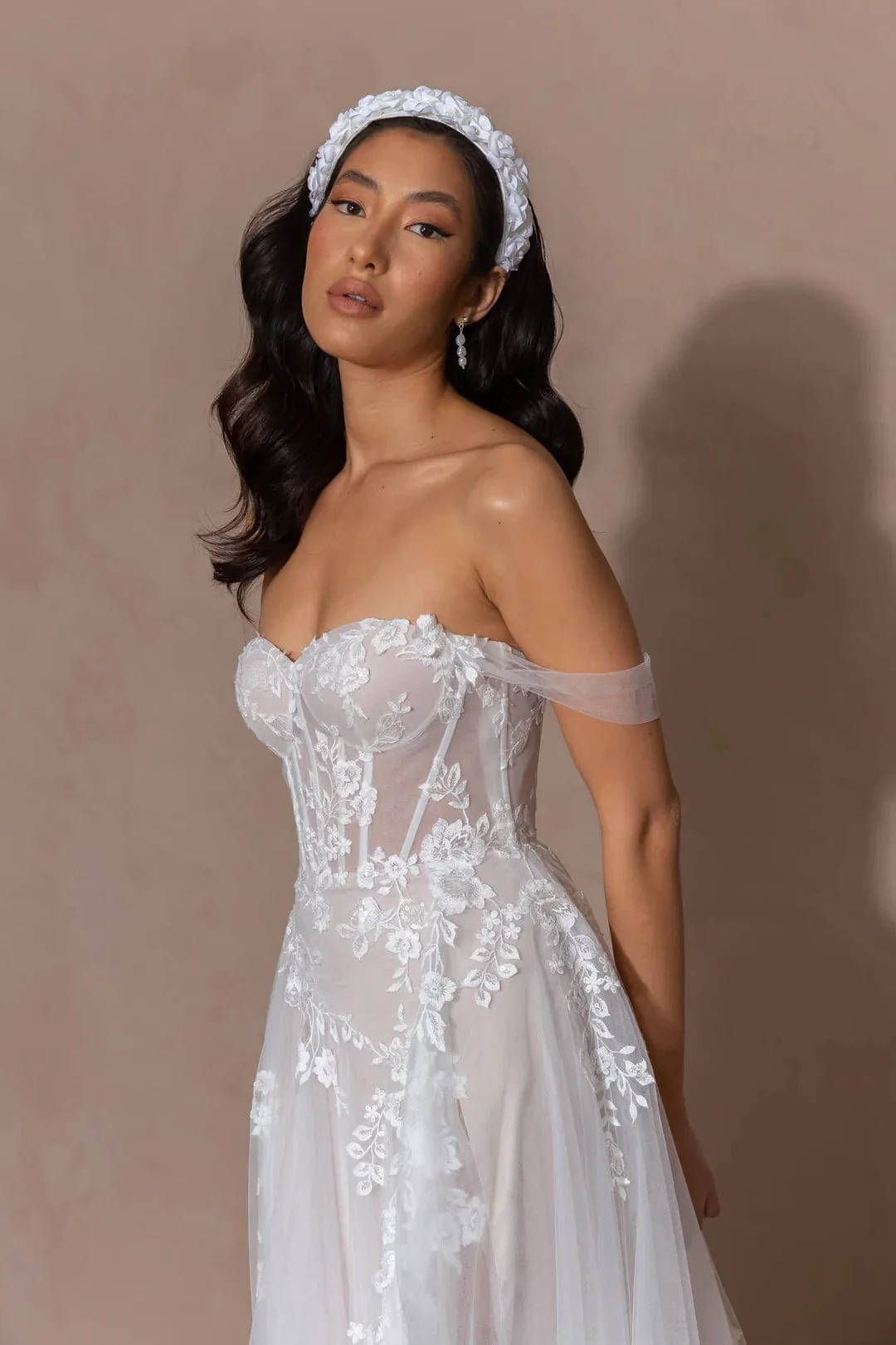Evie Young Isla - Size 14 - Image 2