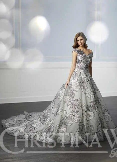 House of Wu 15717 - Size 16
