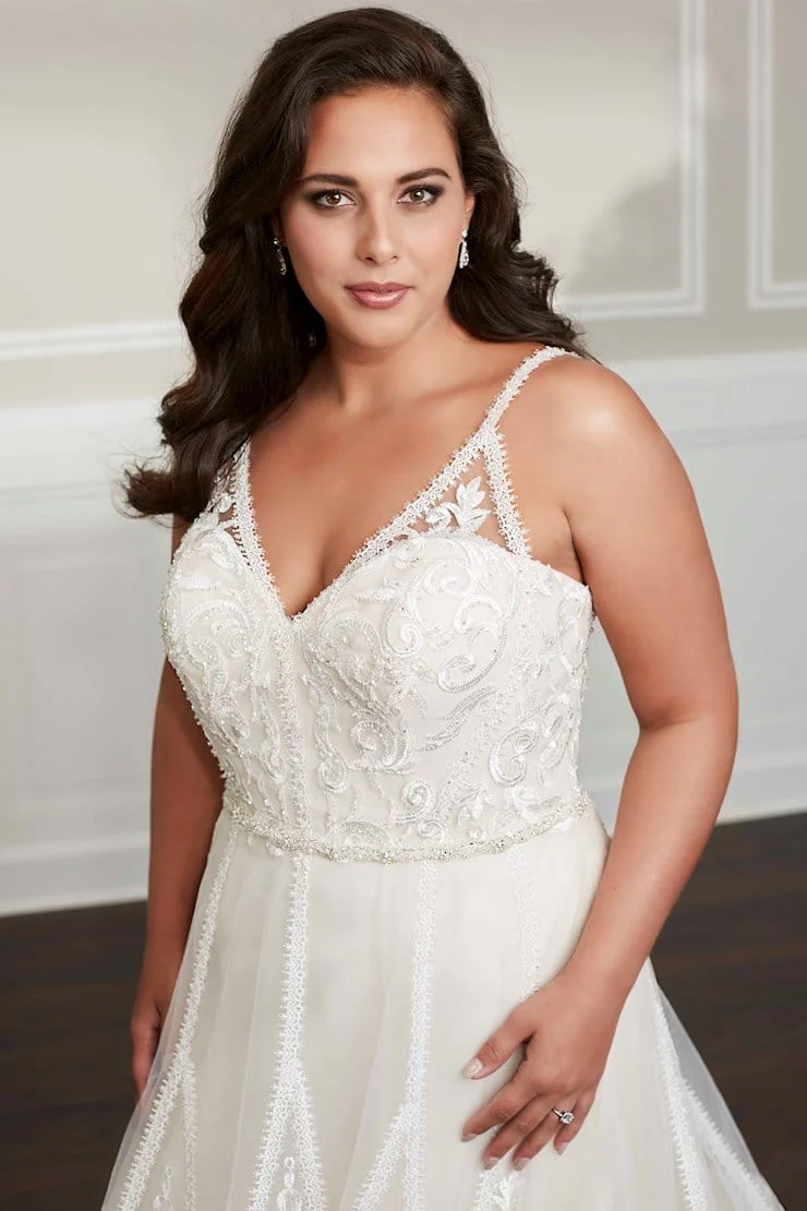 House of Wu 29331 - Size 24W - Image 3