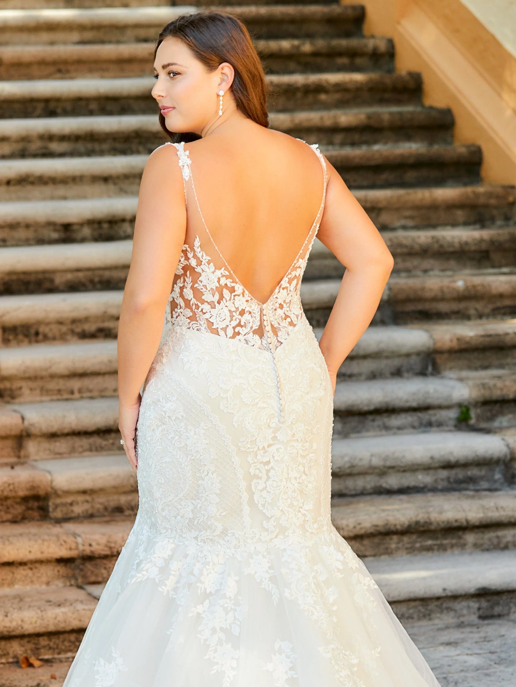 House of Wu 29389 - Size 16W - Image 2