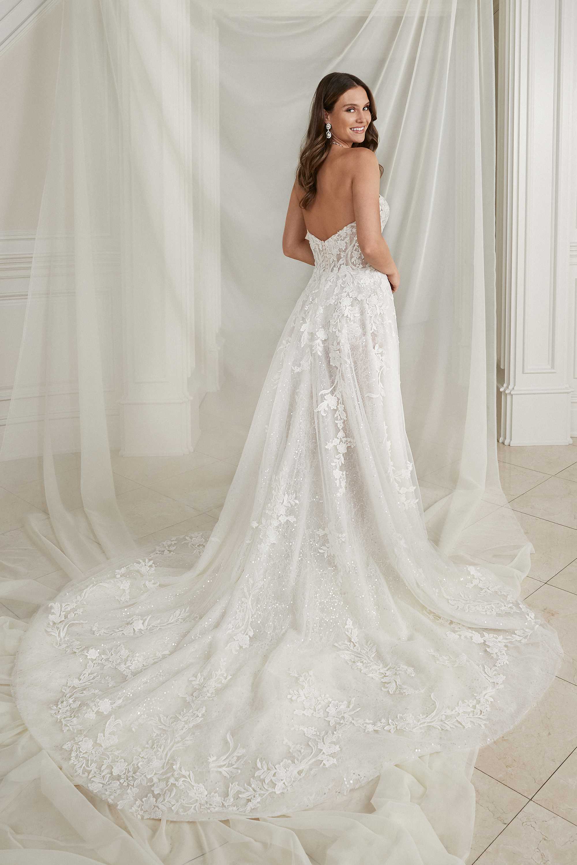 Justin Alexander 88282 - Size 6 - Image 2