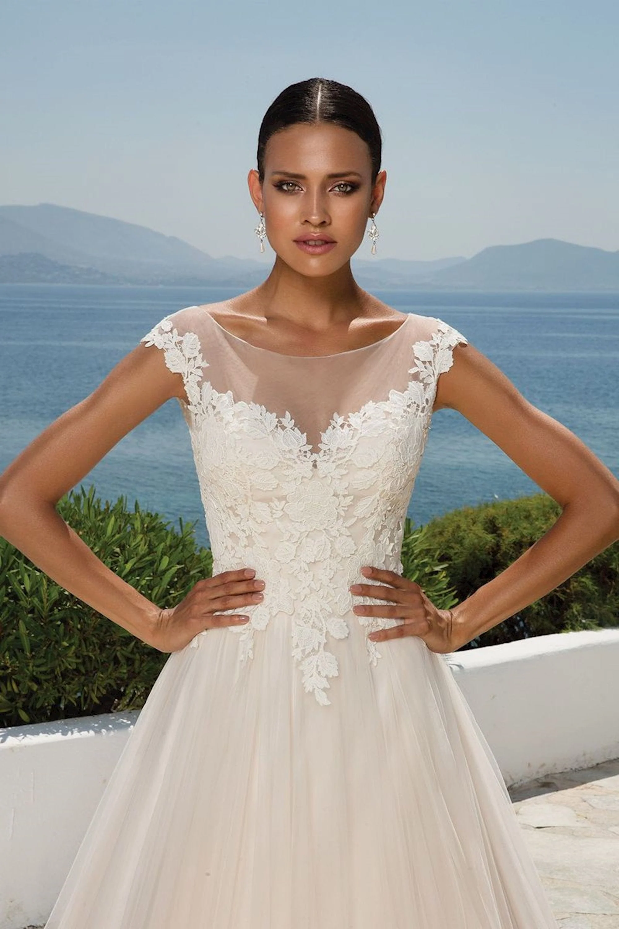 Justin Alexander 8852 - Size 22 - Image 3