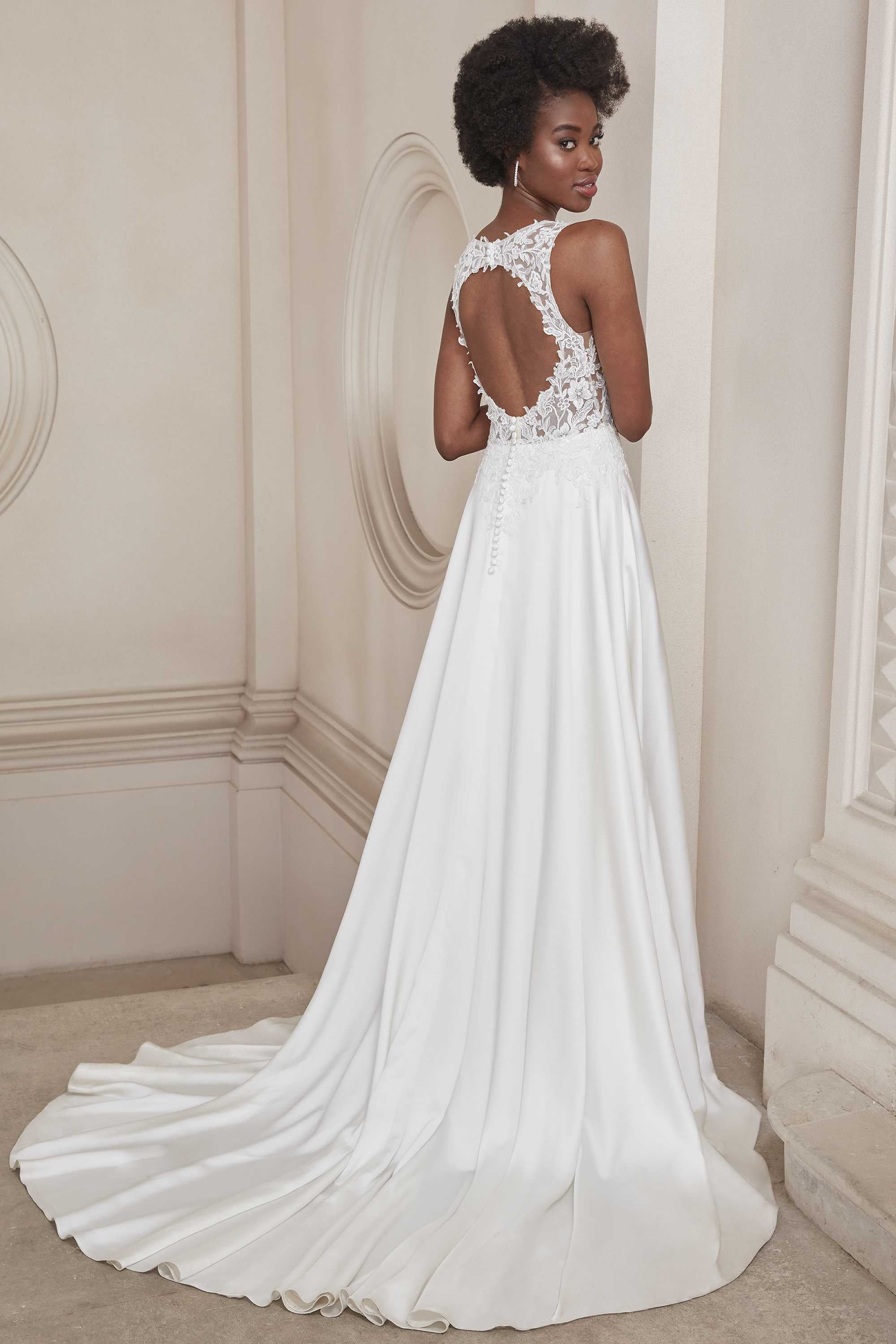 Adore by Justin Alexander Burleigh - Size 10 - Image 2