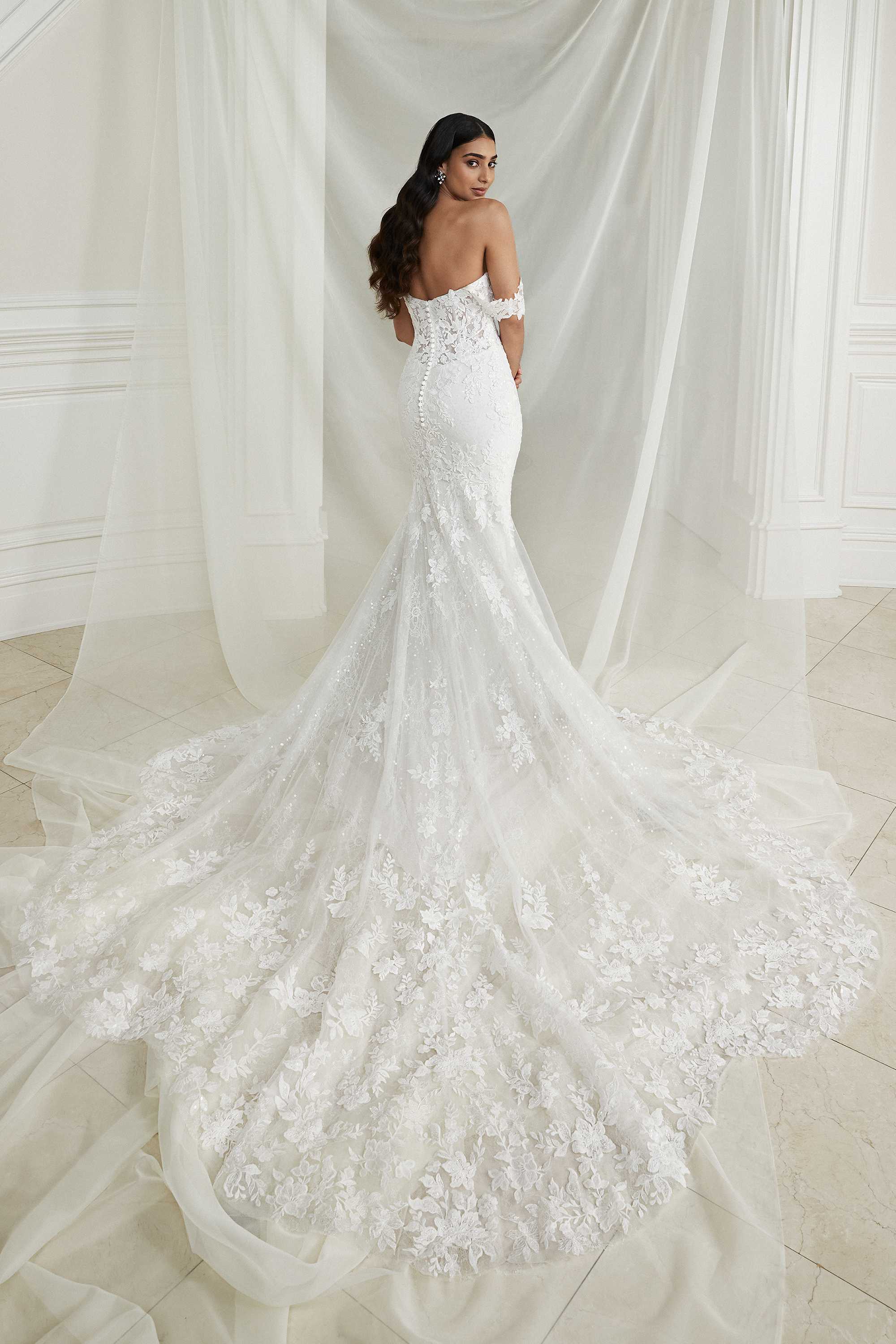 Justin Alexander Elissa - Size 18 - Image 2