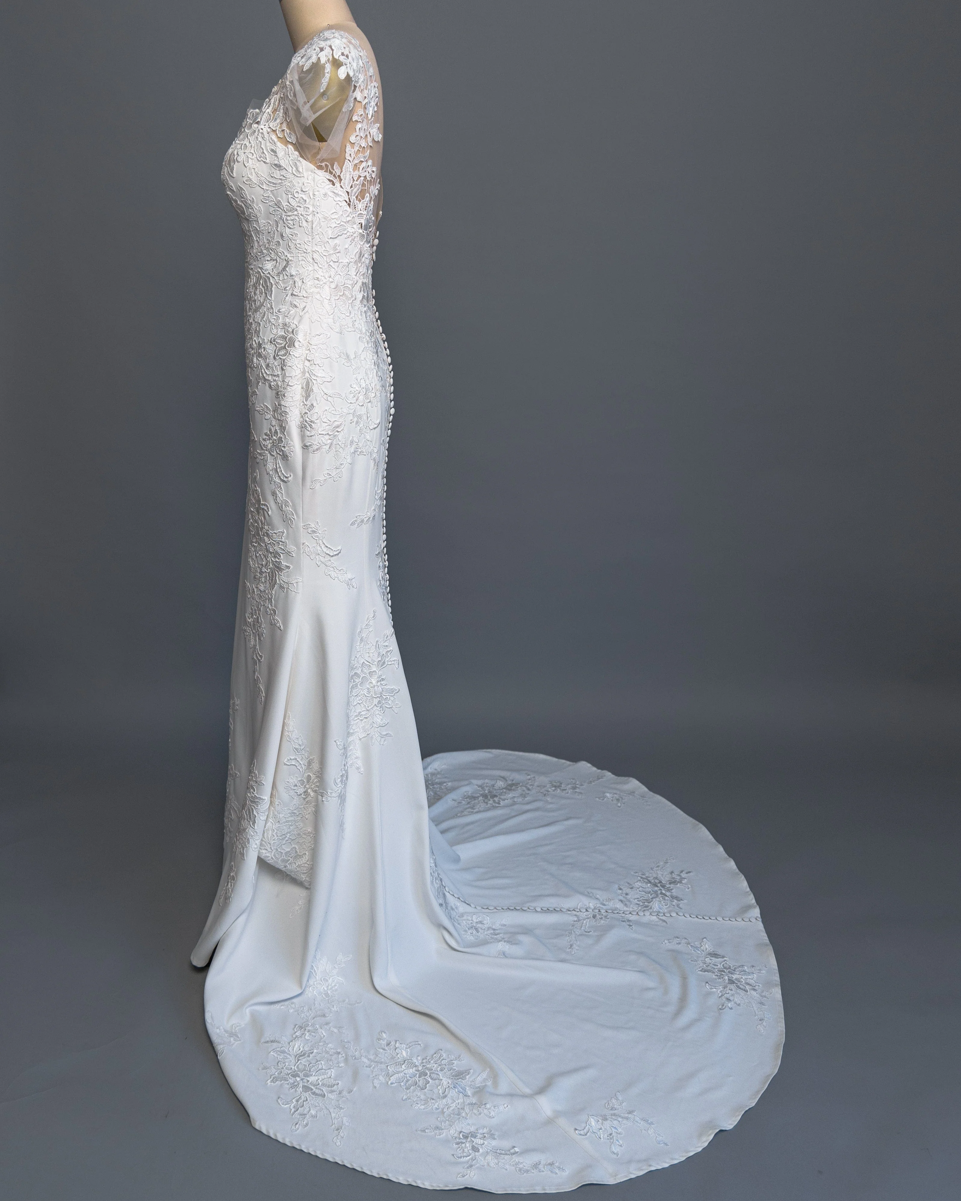 Kelly Faetanini Allegra - Size 8 - Image 5
