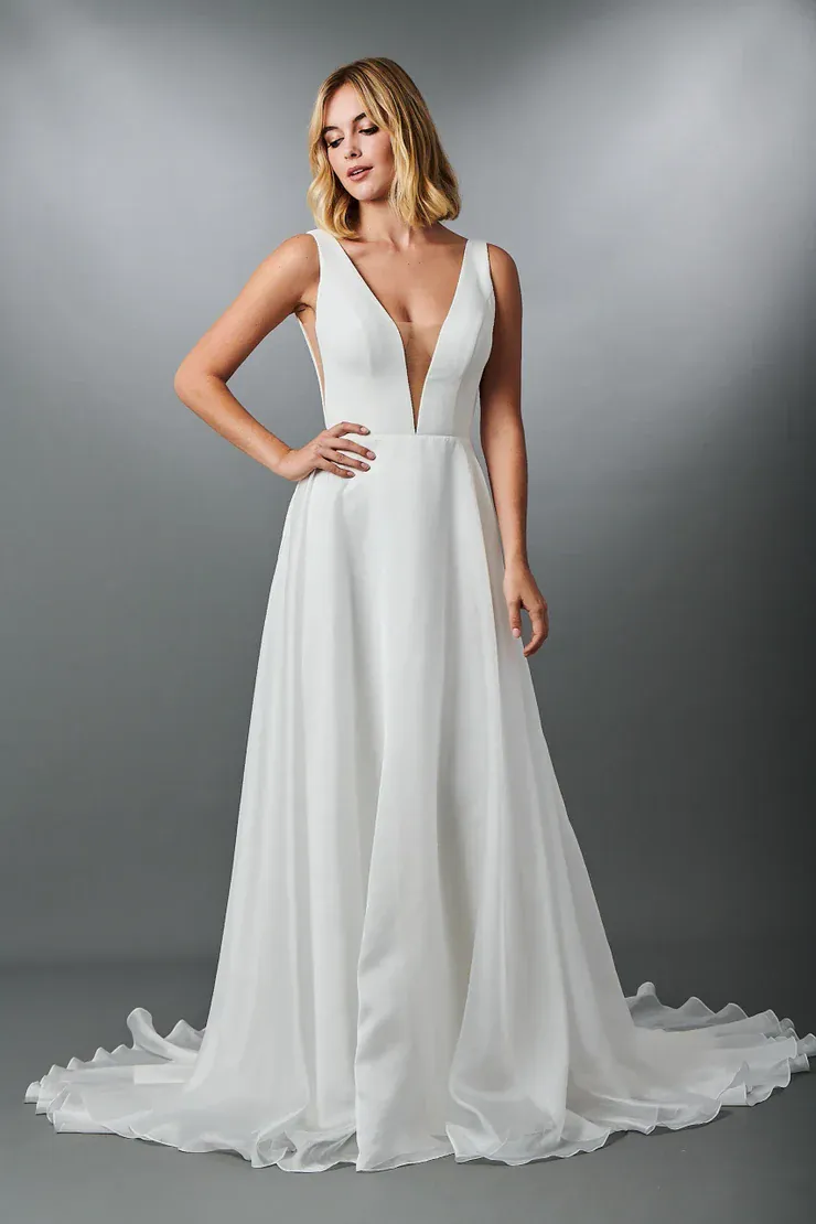 Kelly Faetanini Astrid - Size 20
