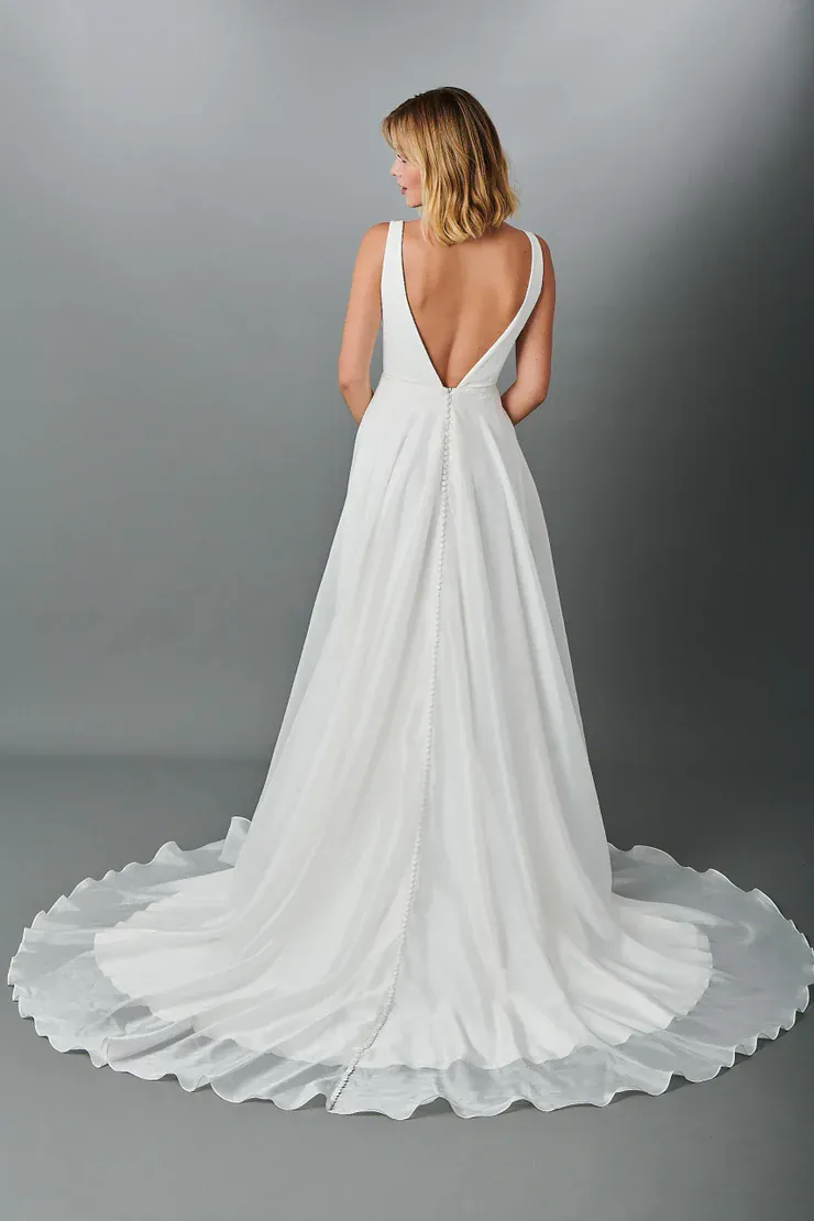Kelly Faetanini Astrid - Size 20 - Image 2