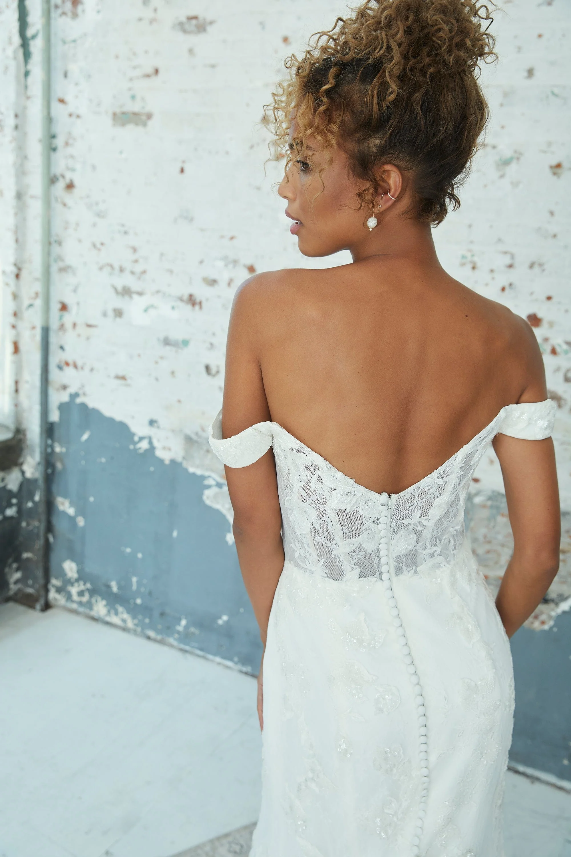 Kelly Faetanini Camelia - Size 8 - Image 2