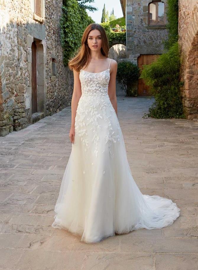 Kelly Faetanini Nyssa - Size 8
