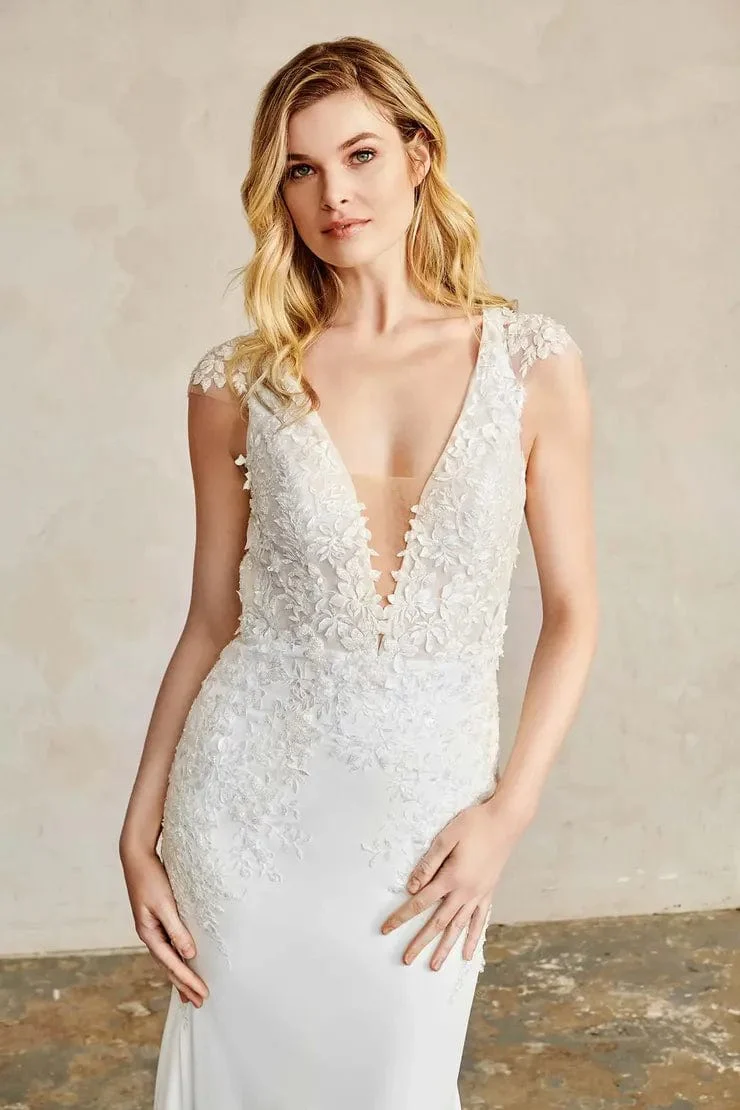 Kelly Faetanini Ophelia - Size 10 - Image 3