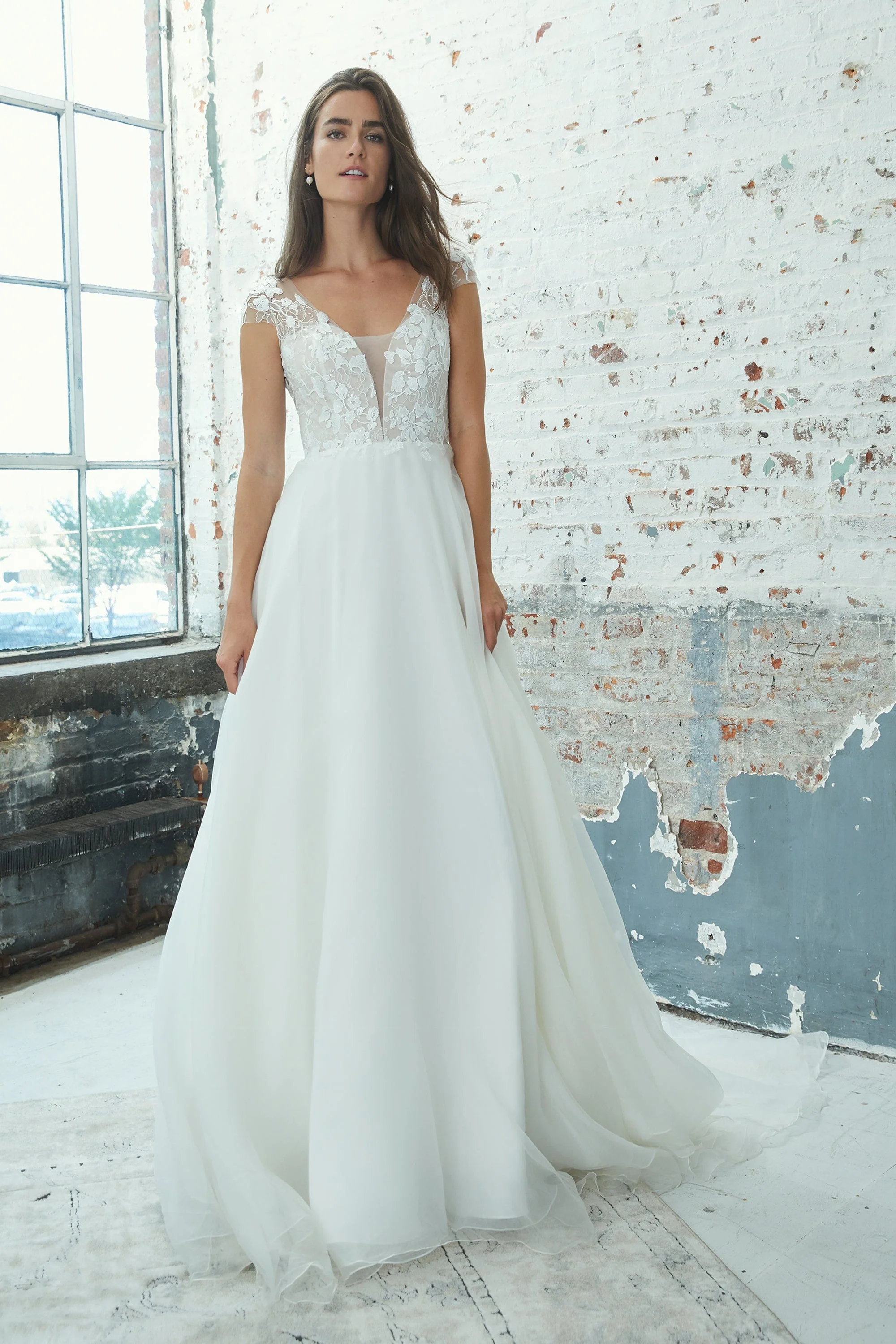 Kelly Faetanini Primrose - Size 10