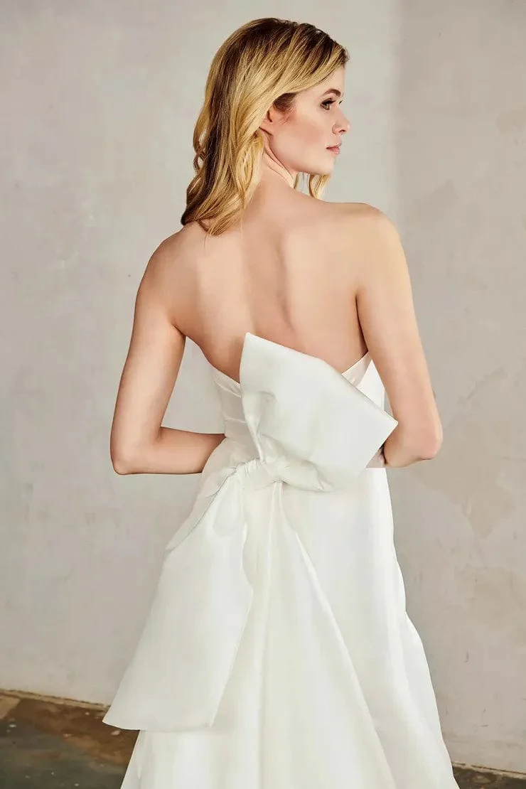 Kelly Faetanini Sadie + Bow - Size 8 - Image 4