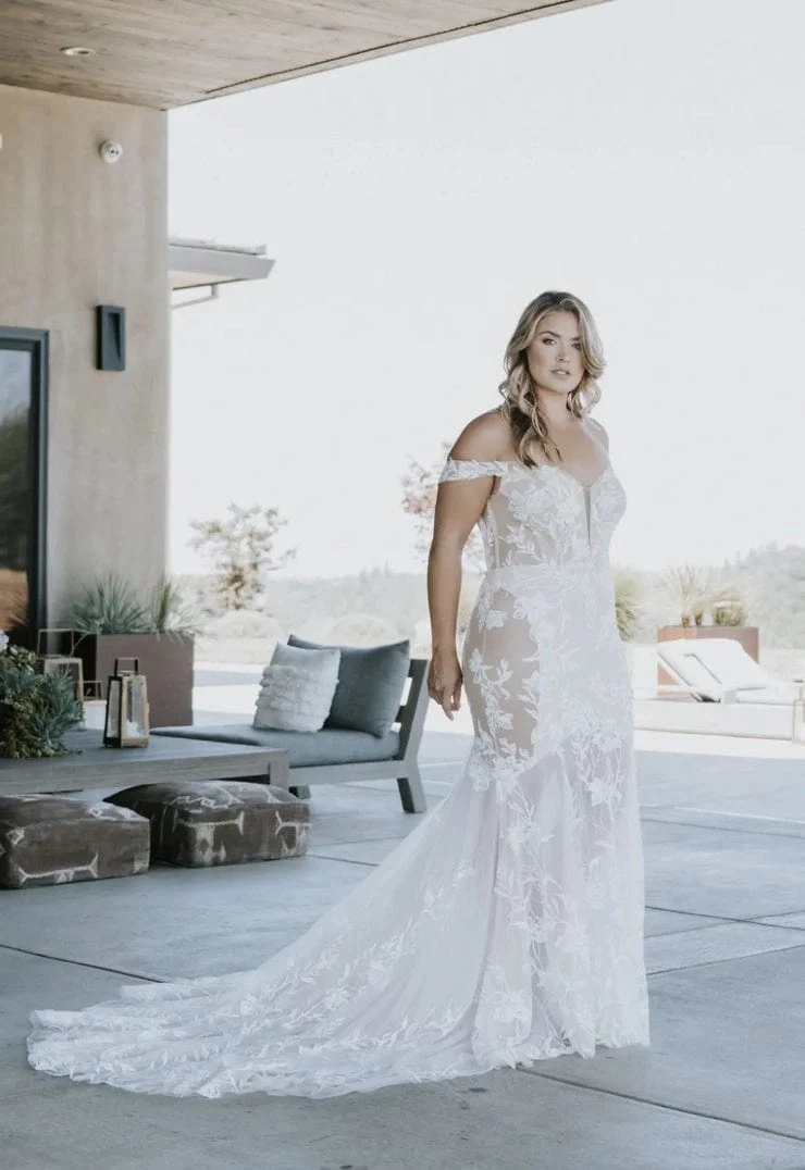 La Curve by Beccar Mabelle - Size 16 - Image 3