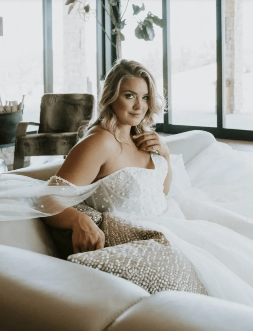 La Curve by Beccar Mindy - Size 26 - Image 2