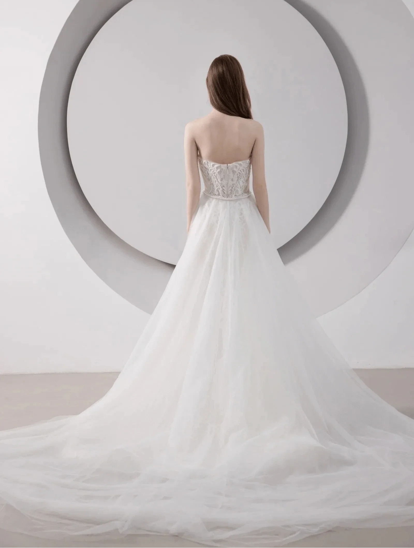 La Premiere Celeste + Overskirt - Size 10 - Image 2