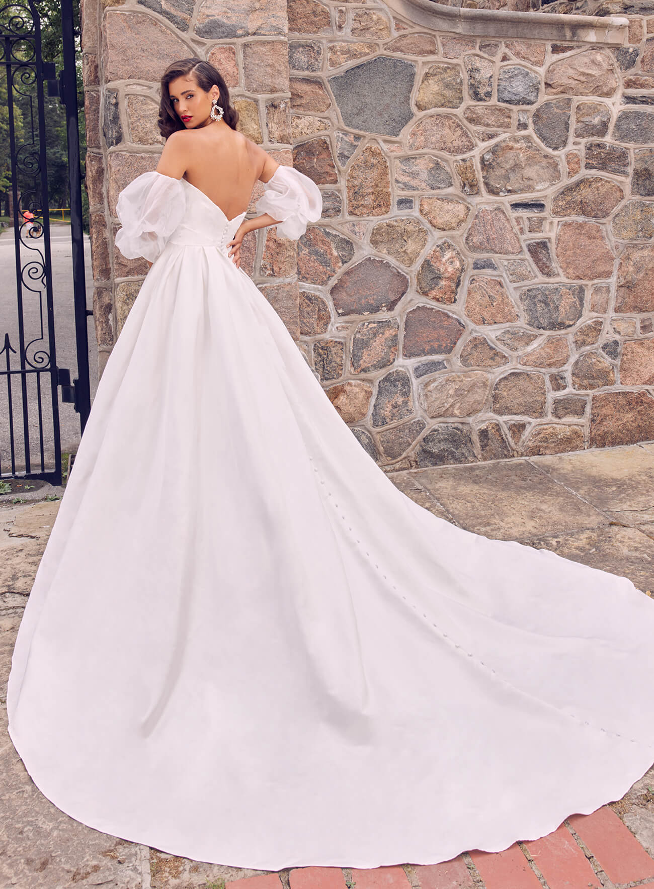 L'amour by Calla Blanche LA22115 - Size 16 - Image 2