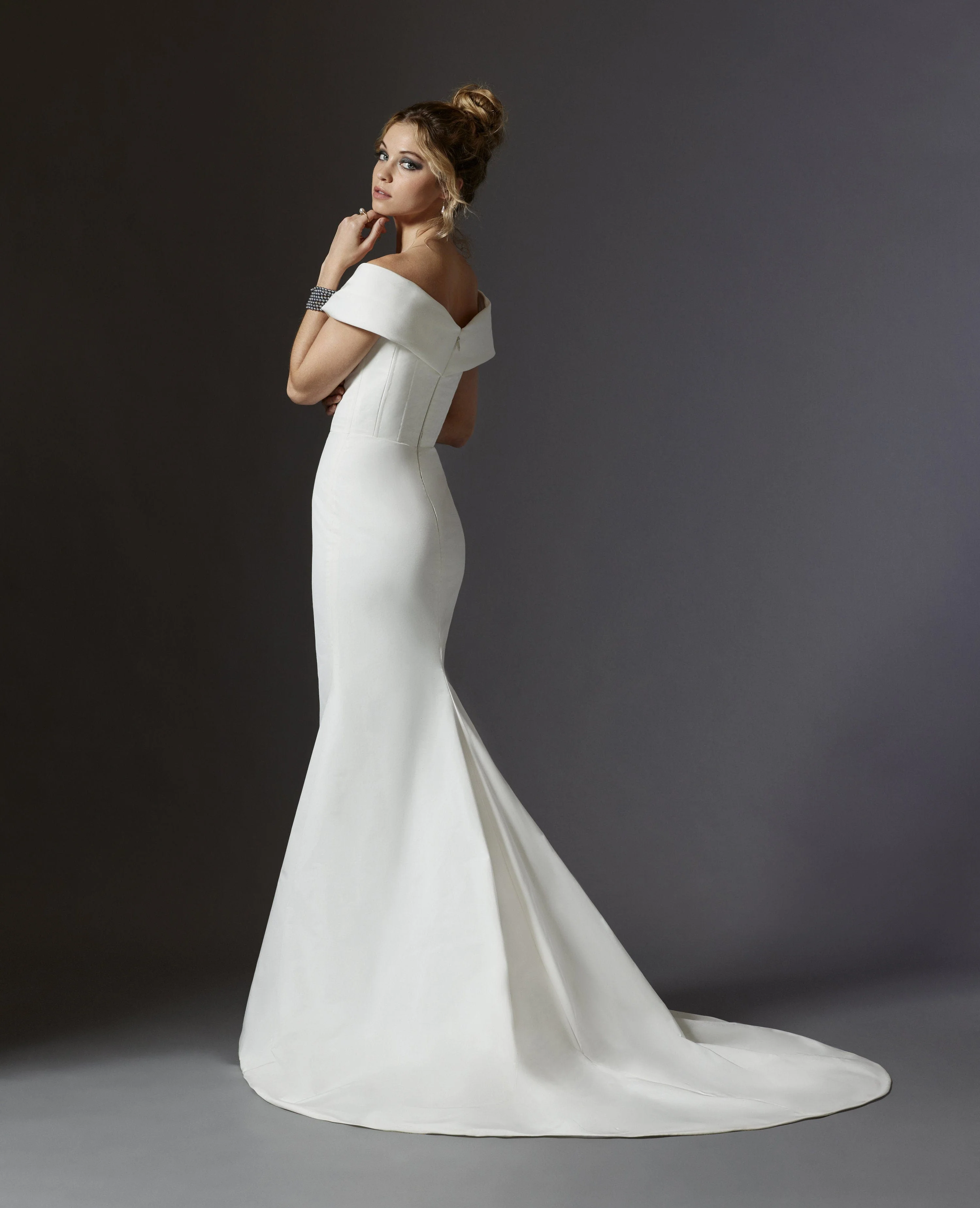 Lazaro 32251 Petra - Size 14 - Image 3