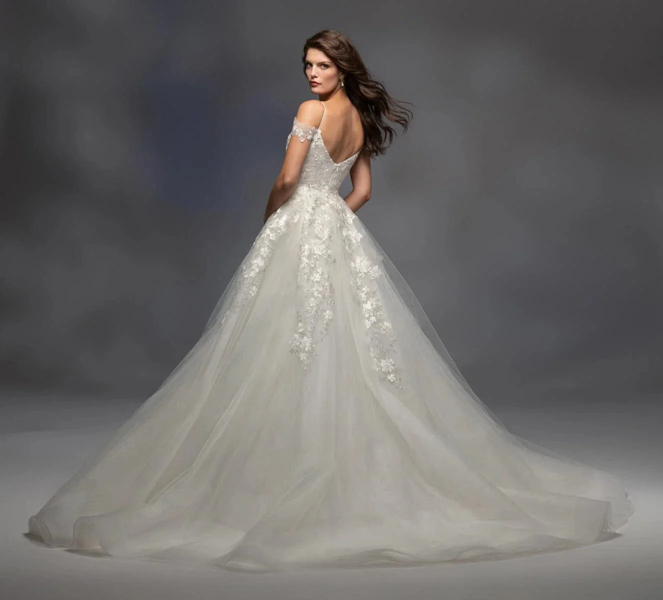 Lazaro Alexandria 32107 + Overskirt - Size 10 - Image 3