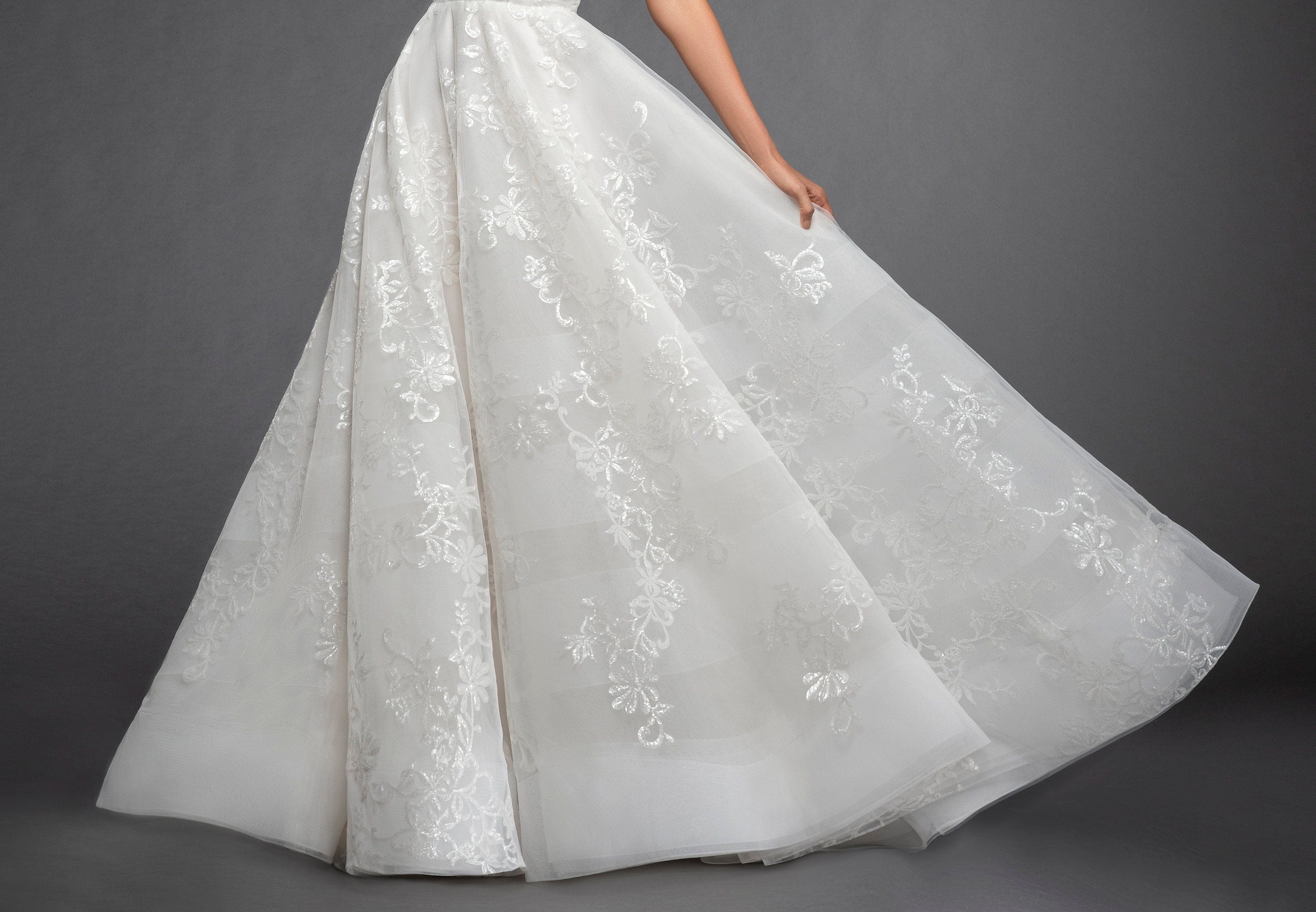 Lazaro Ariana - Size 12 - Image 3