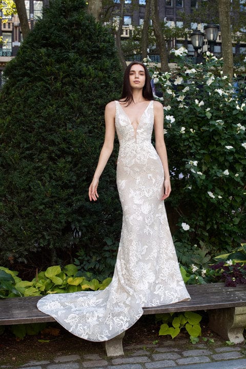 Lazaro Hope - Size 14 - Image 2