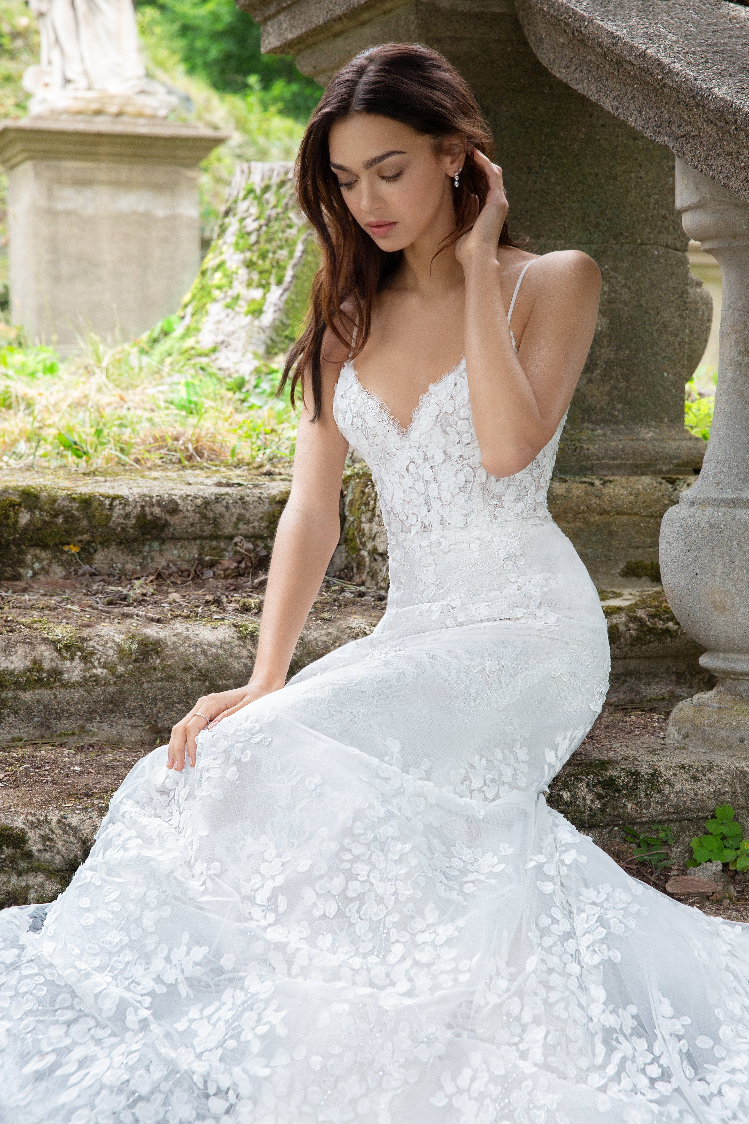 Lazaro Milena - Size 12 - Image 4
