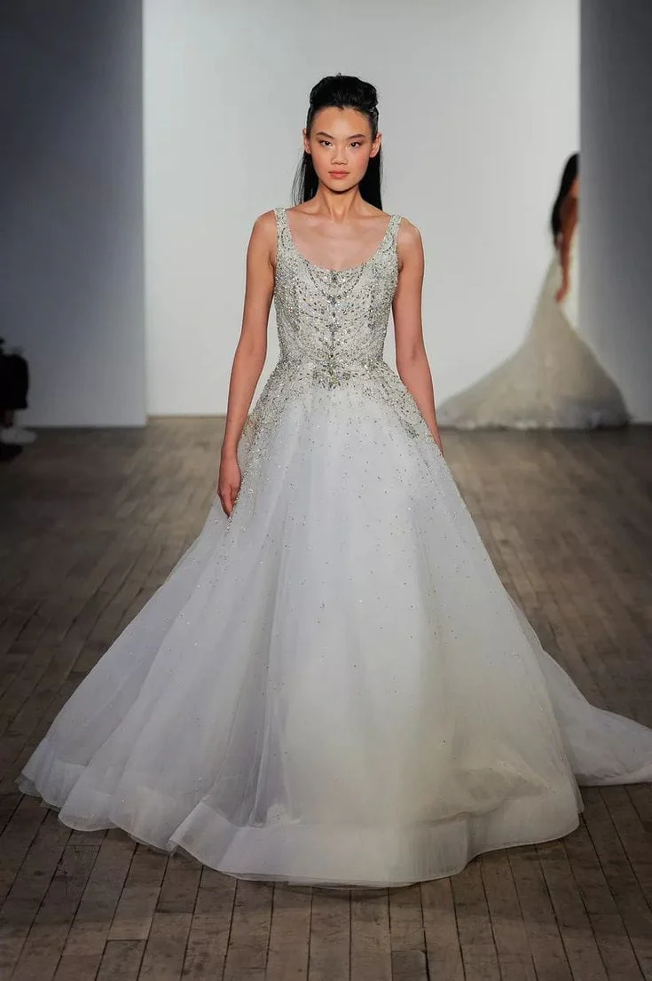 Lazaro Sylvia - Size 14 - Image 3