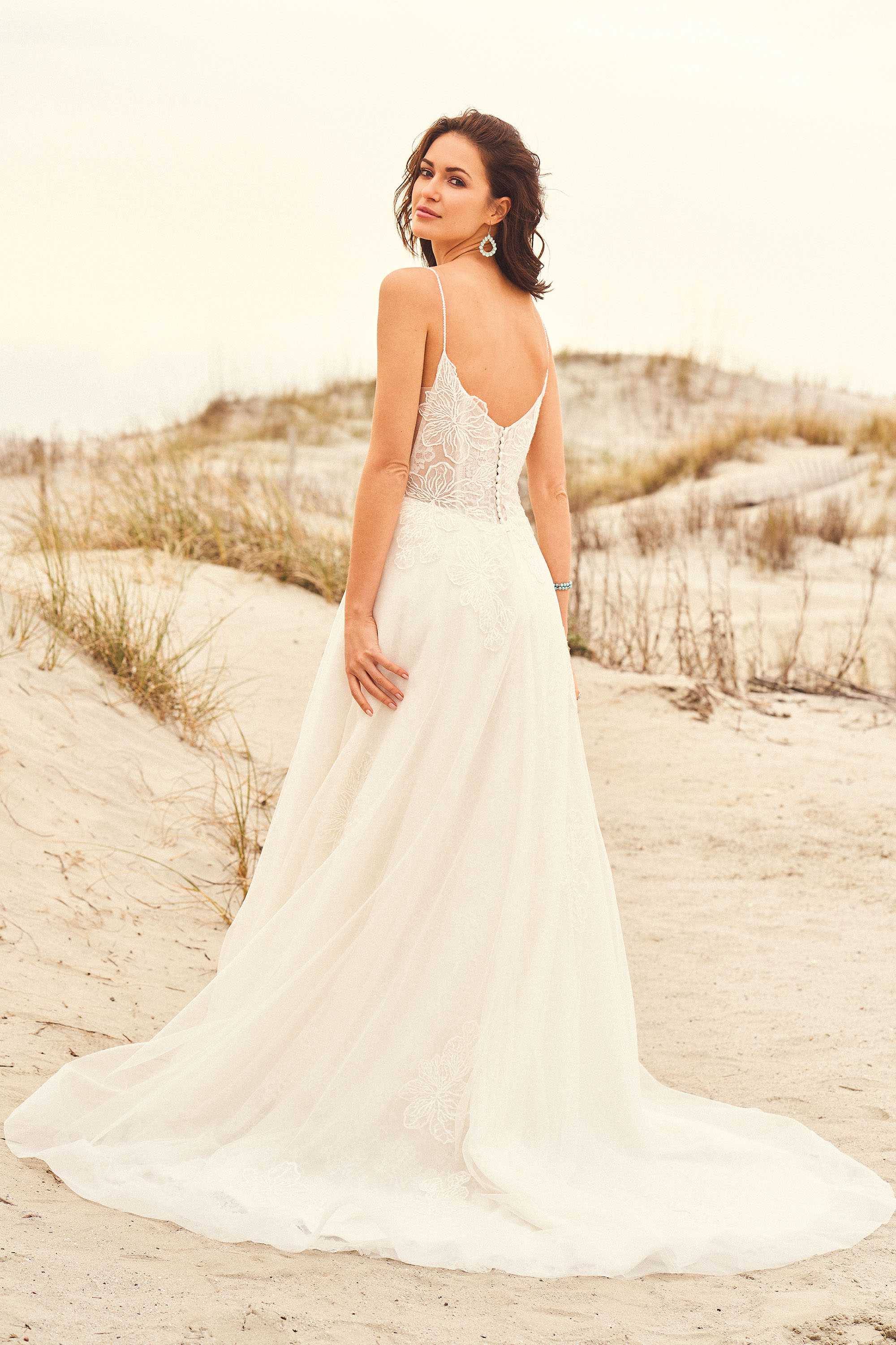 Lillian West 66098 - Size 12 - Image 2