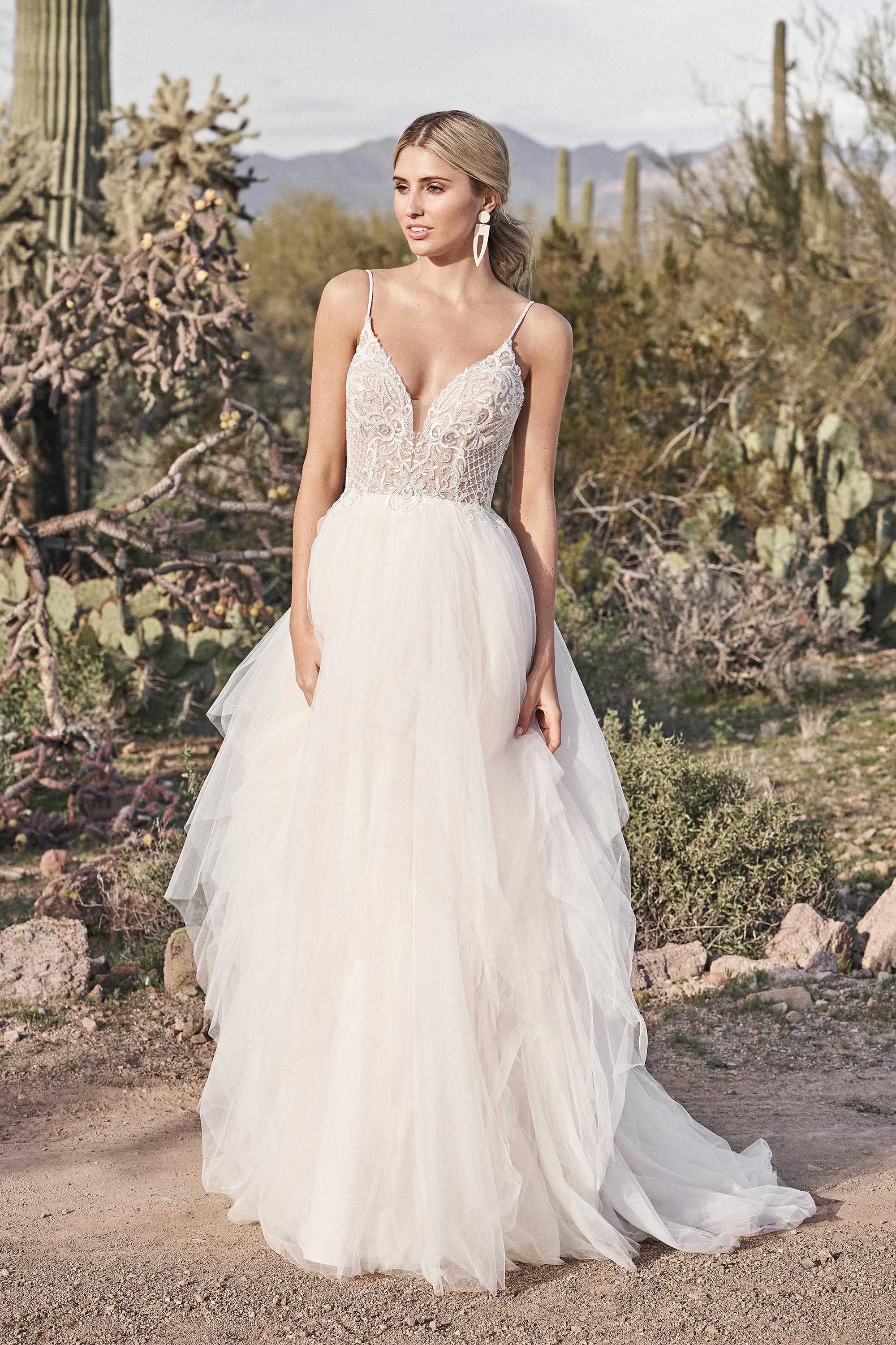 Lillian West 66177 - Size 8