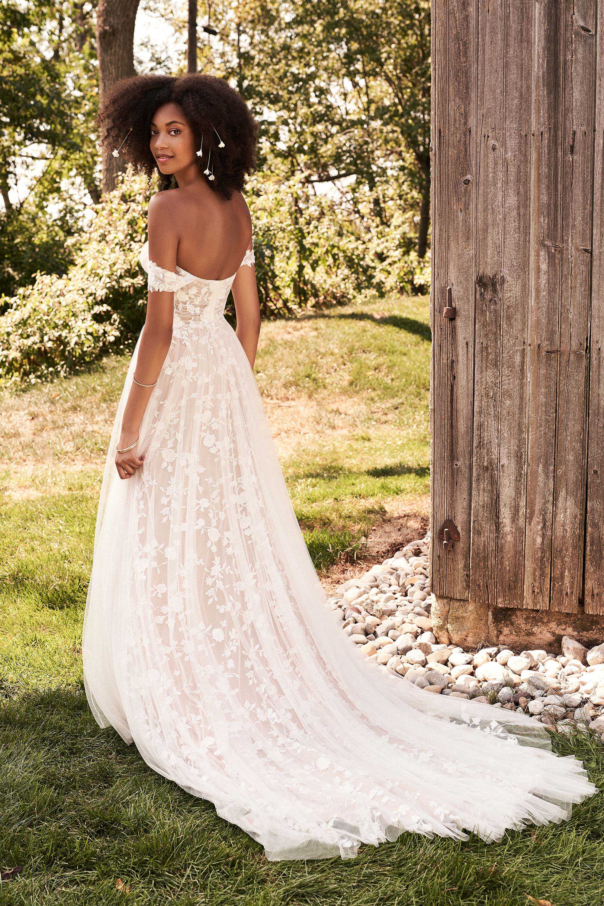 Lillian West 66184 - Size 18 - Image 2