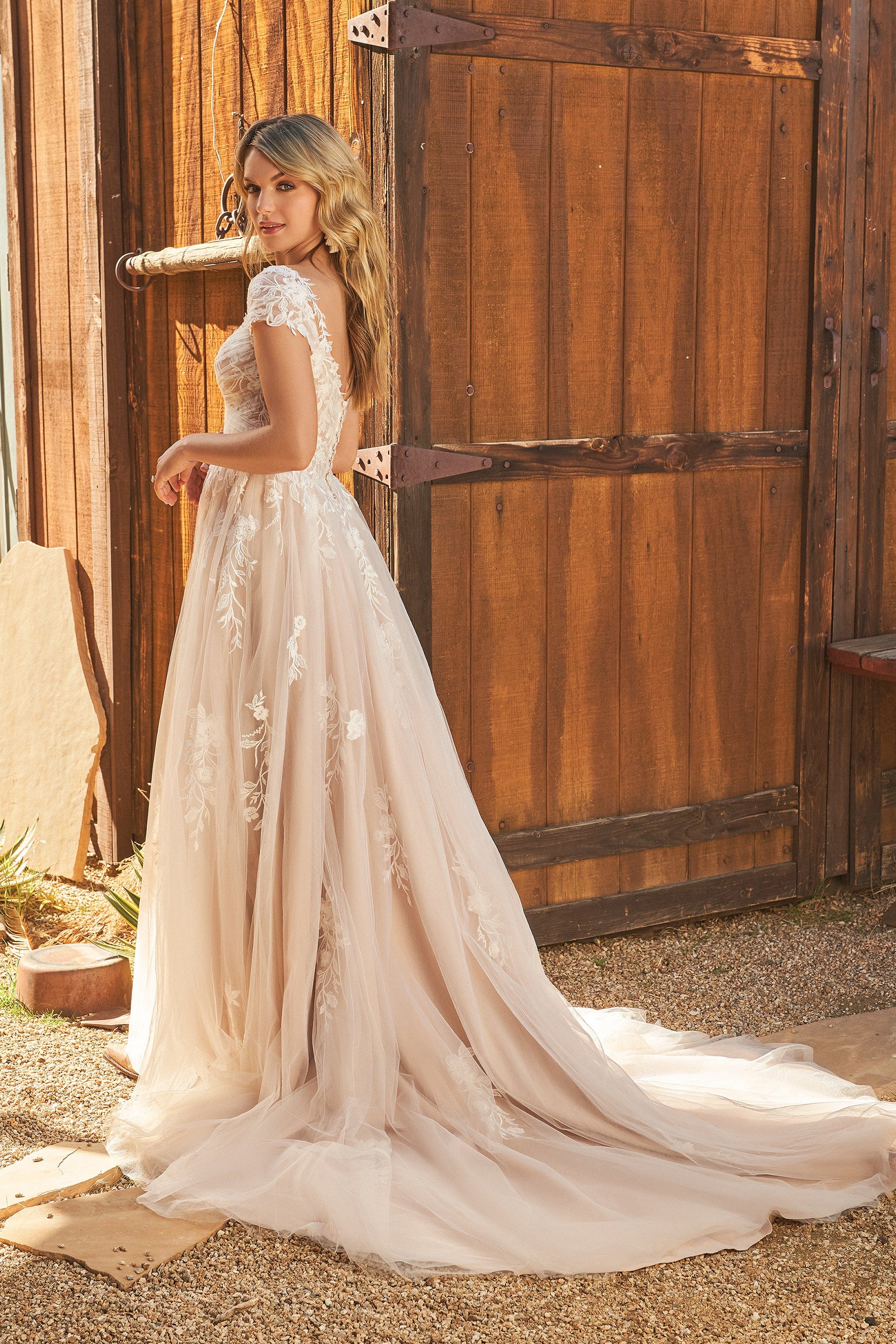 Lillian West 66259 - Size 18 - Image 2