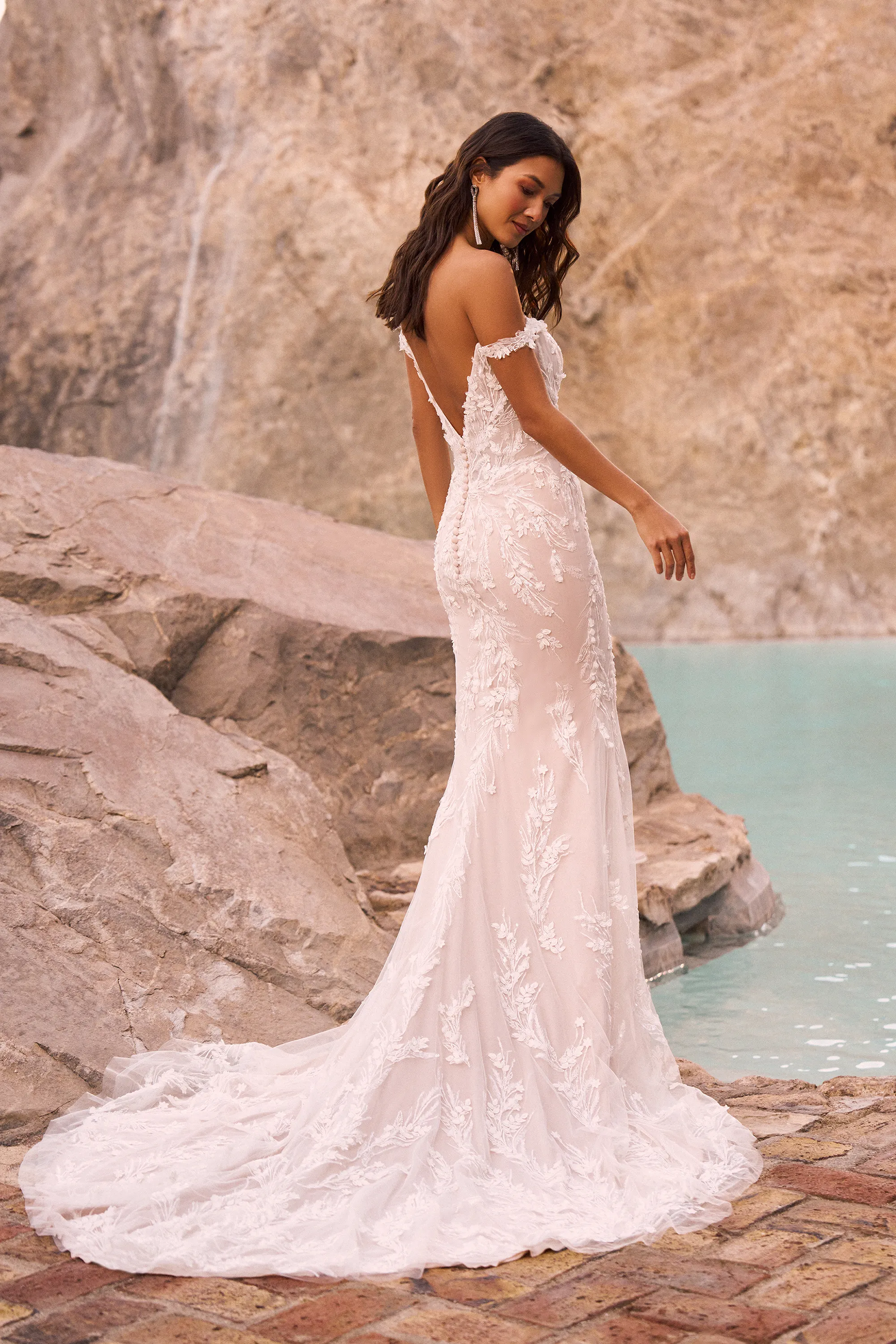 Lillian West 66290 - Size 18 - Image 2