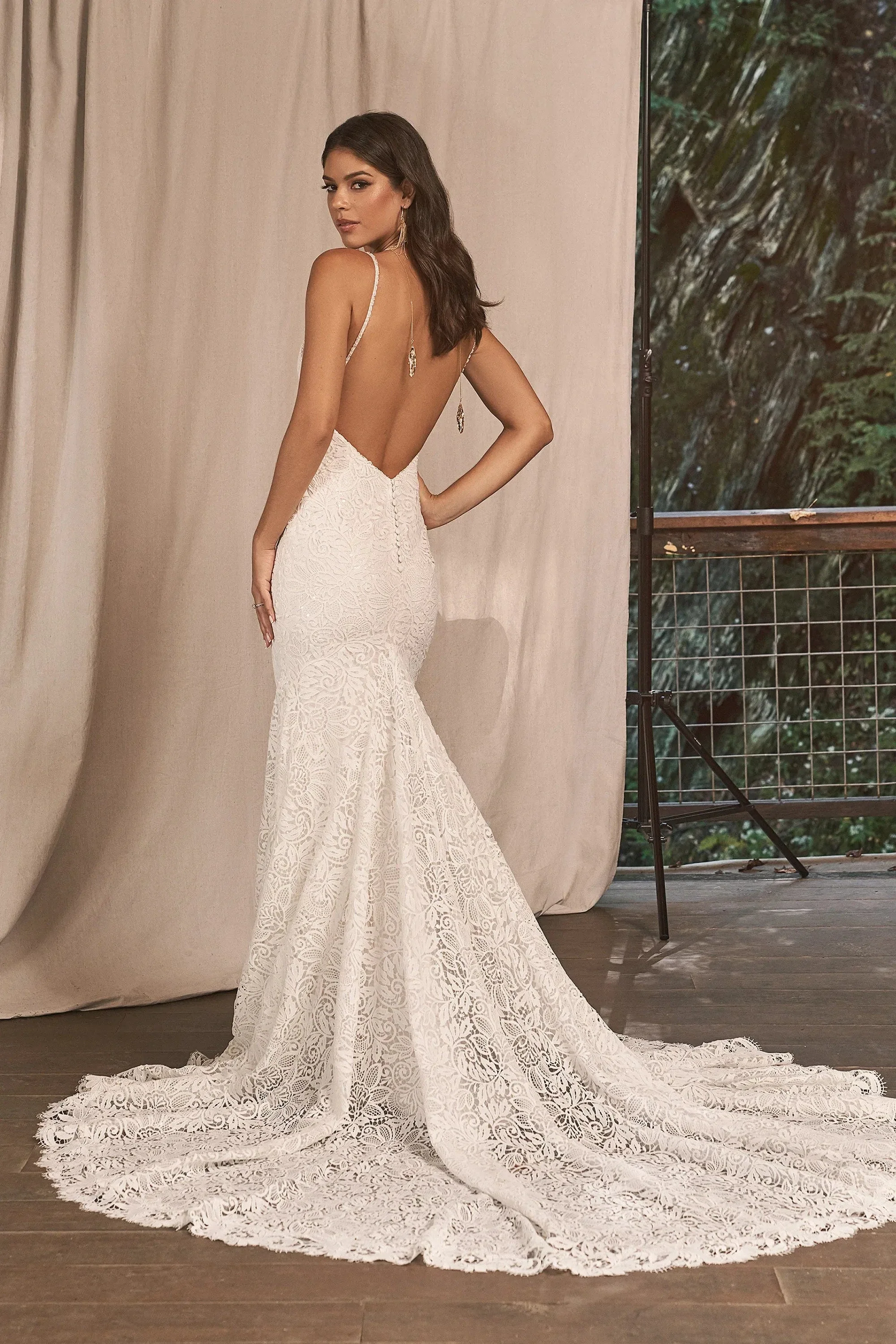 Lillian West 66294 - Size 8 - Image 2