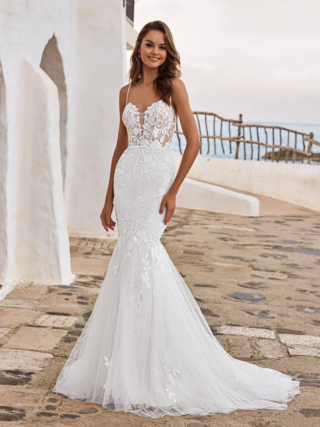 Love by Enzoani Dion - Size 16