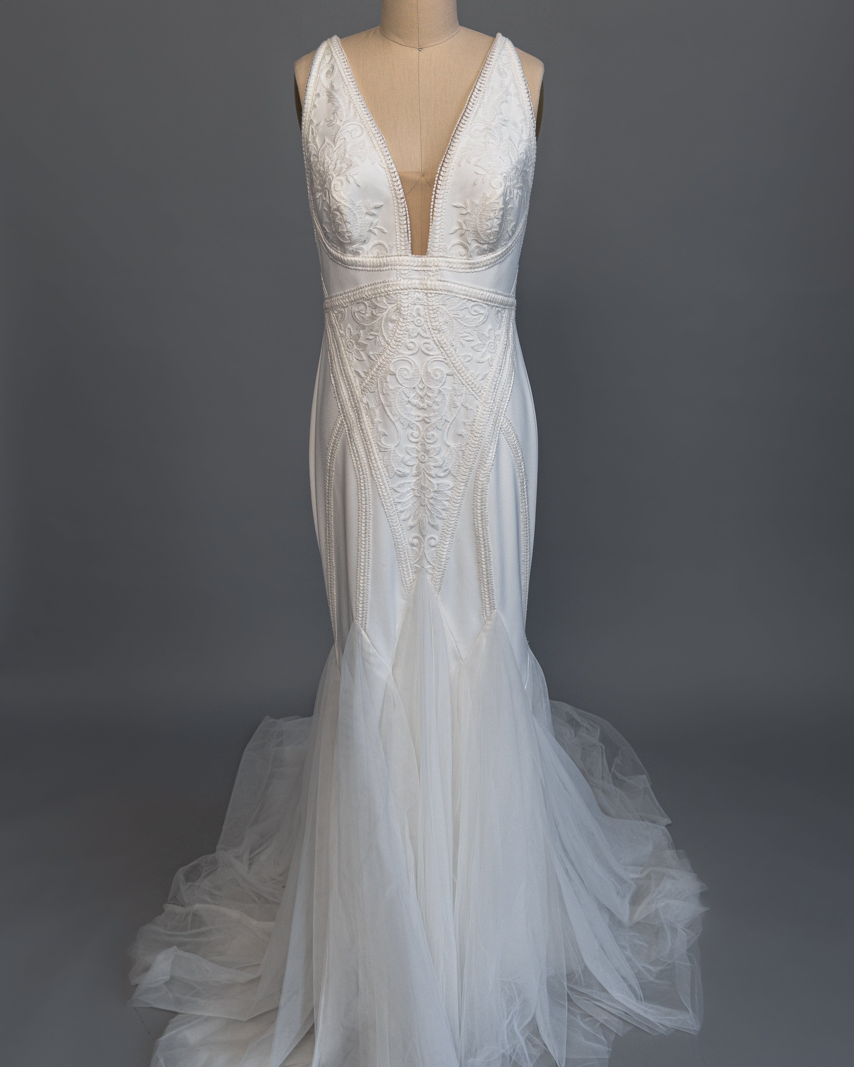 Lovers Society Bodie - Size 10 - Image 3