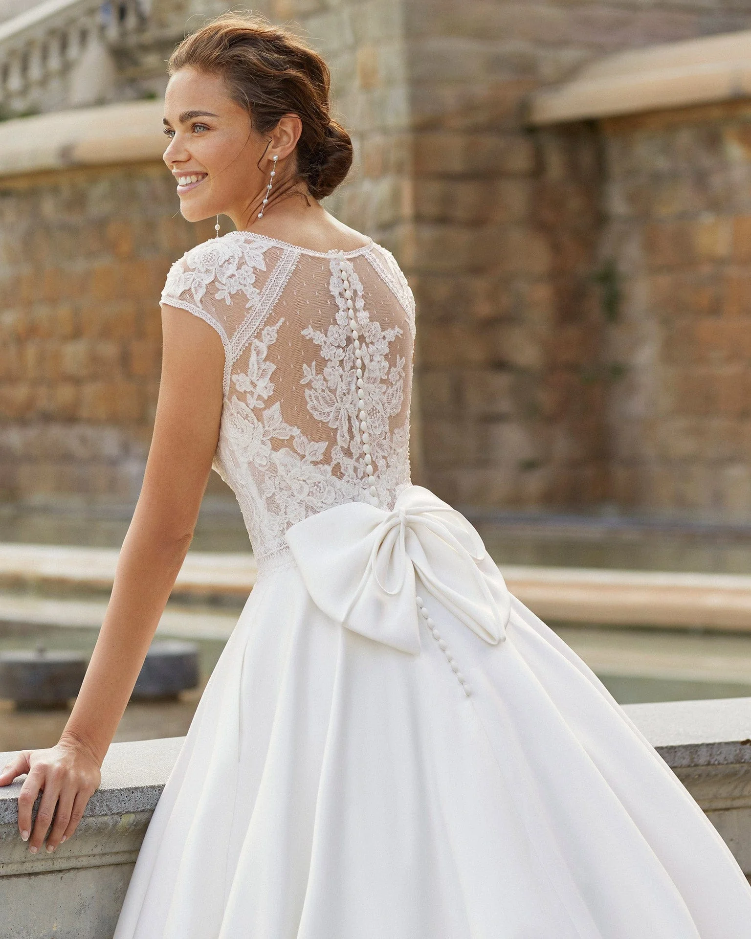 Luna Novias Yusef - Size 10 - Image 3