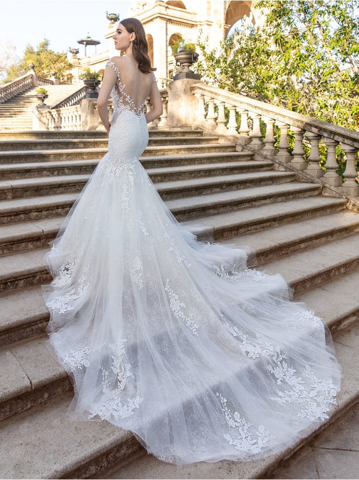 Élysée by Enzoani Narcisse - Size 10 - Image 2
