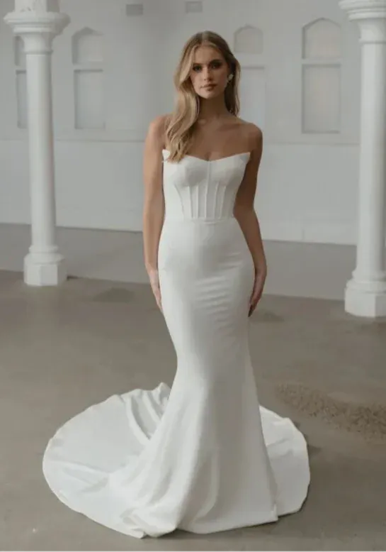Madi Lane Savoy - Size 14