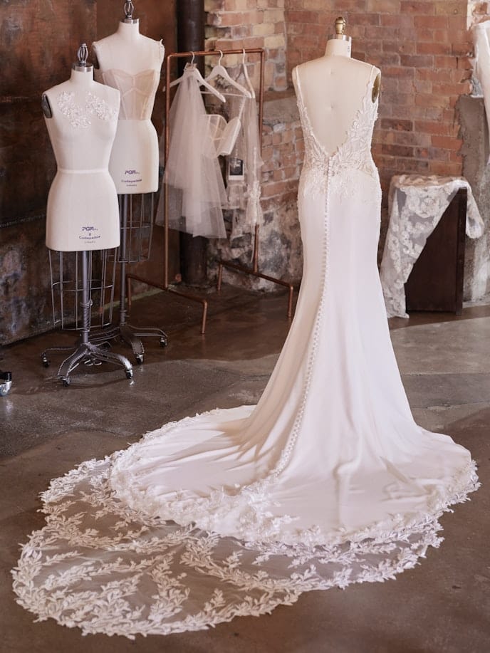 Maggie Sottero Alda + Train - Size 10 - Image 4