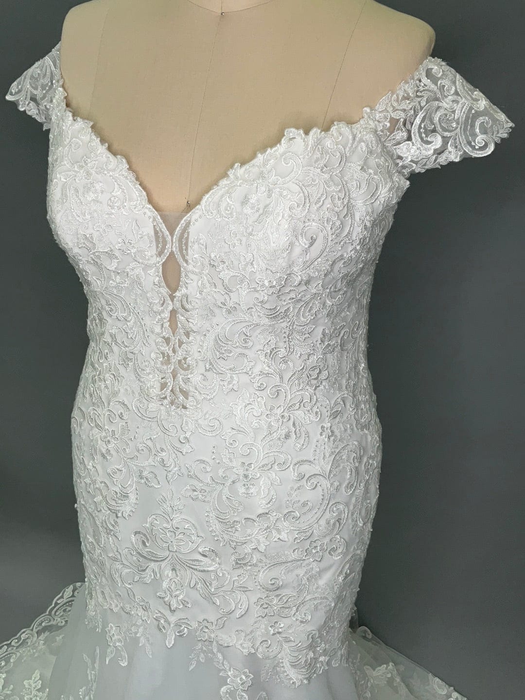 Maggie Sottero Keeva- Size 22 - Image 5