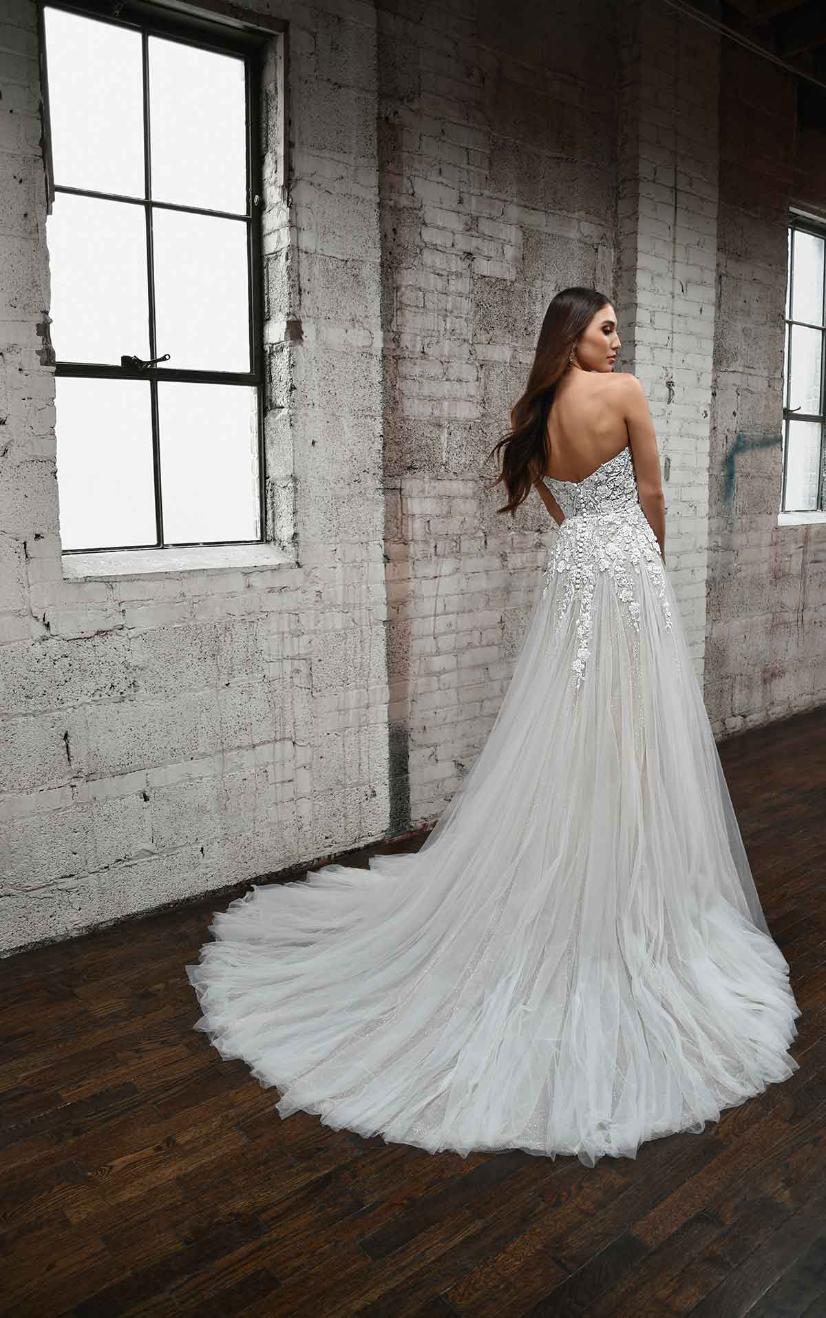 Martina Liana 1358 - Size 16 - Image 2