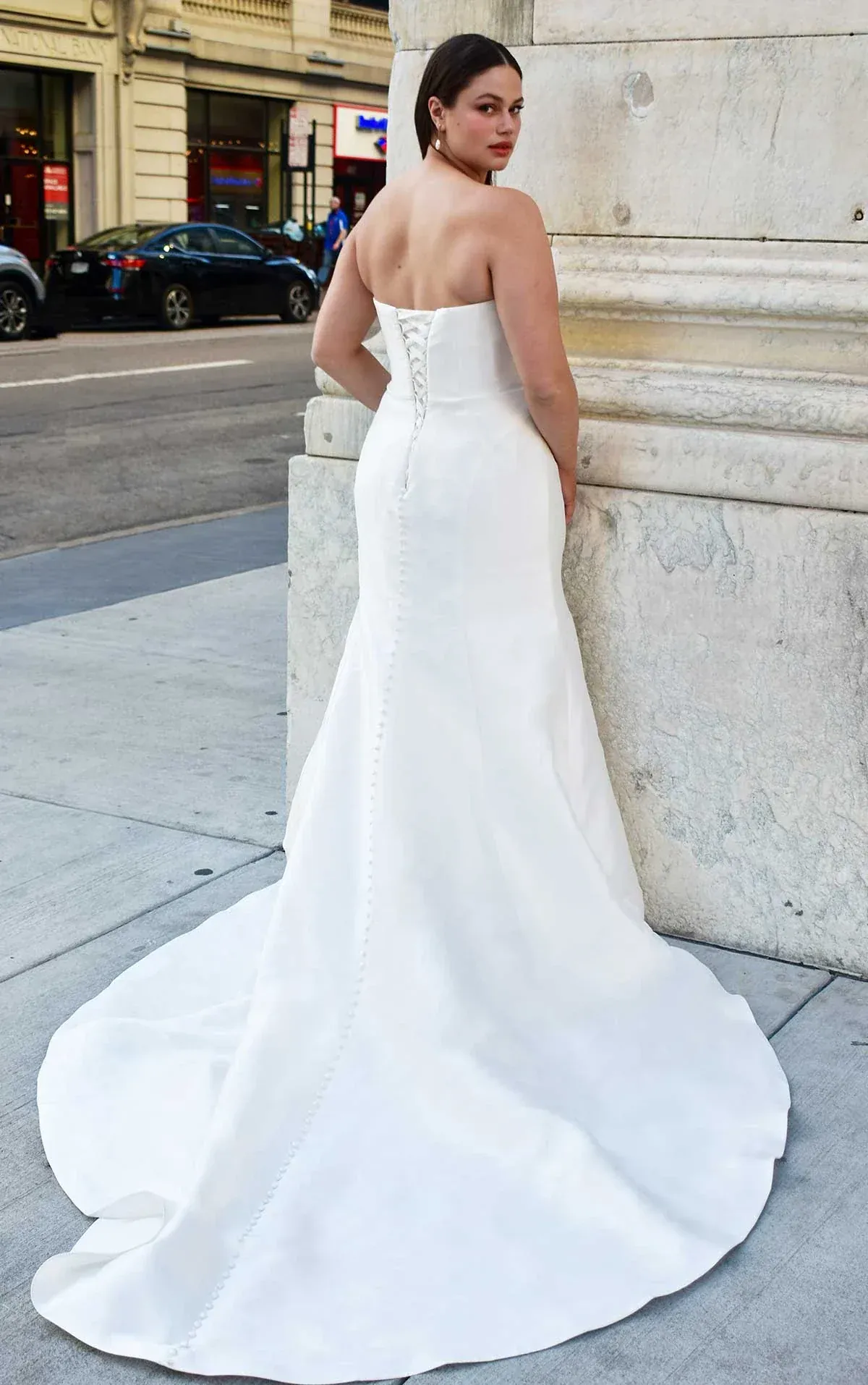 Martina Liana 1486 - Size 16 - Image 2