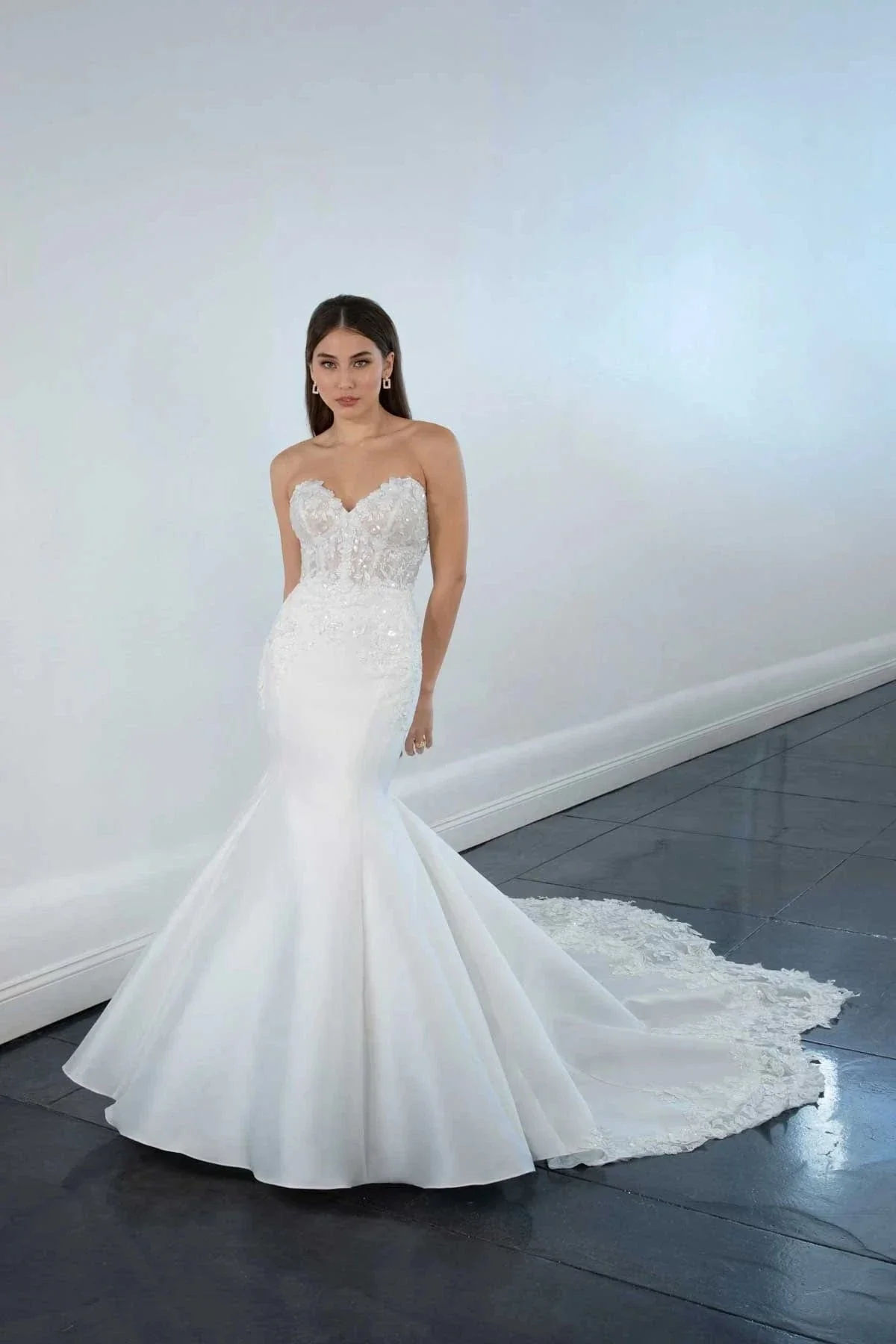 Martina Liana 1679 - Size 18 - Image 3