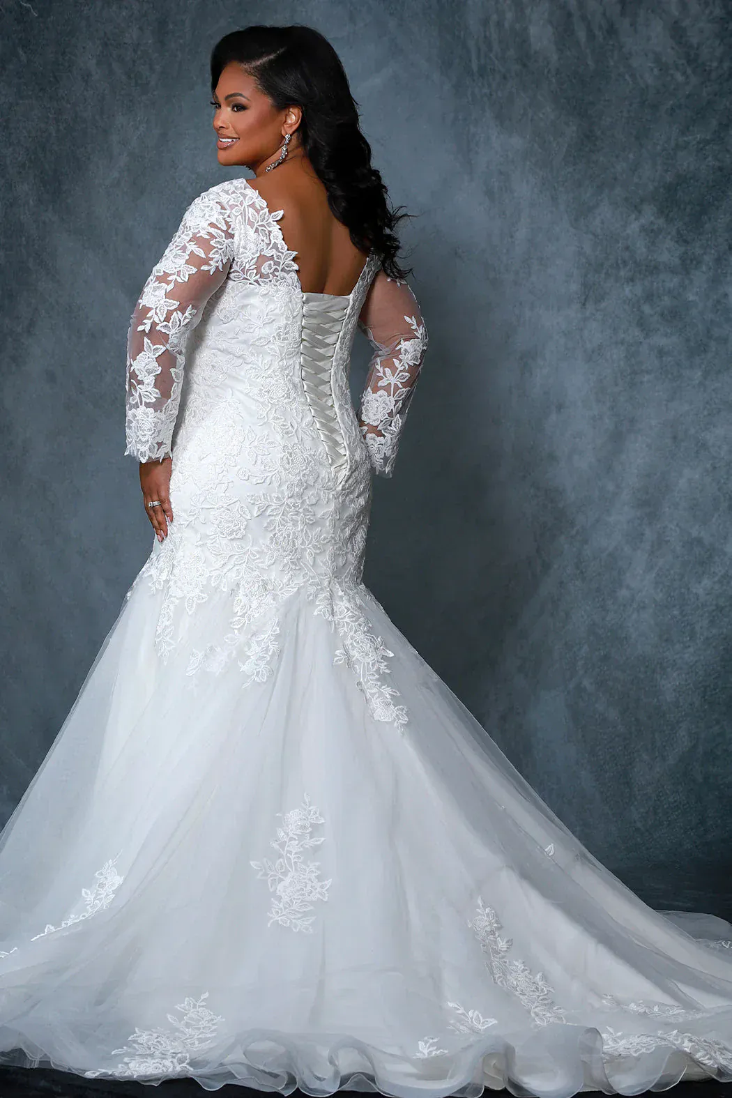 Michelle Bridal MB2202 - Size 18 - Image 2