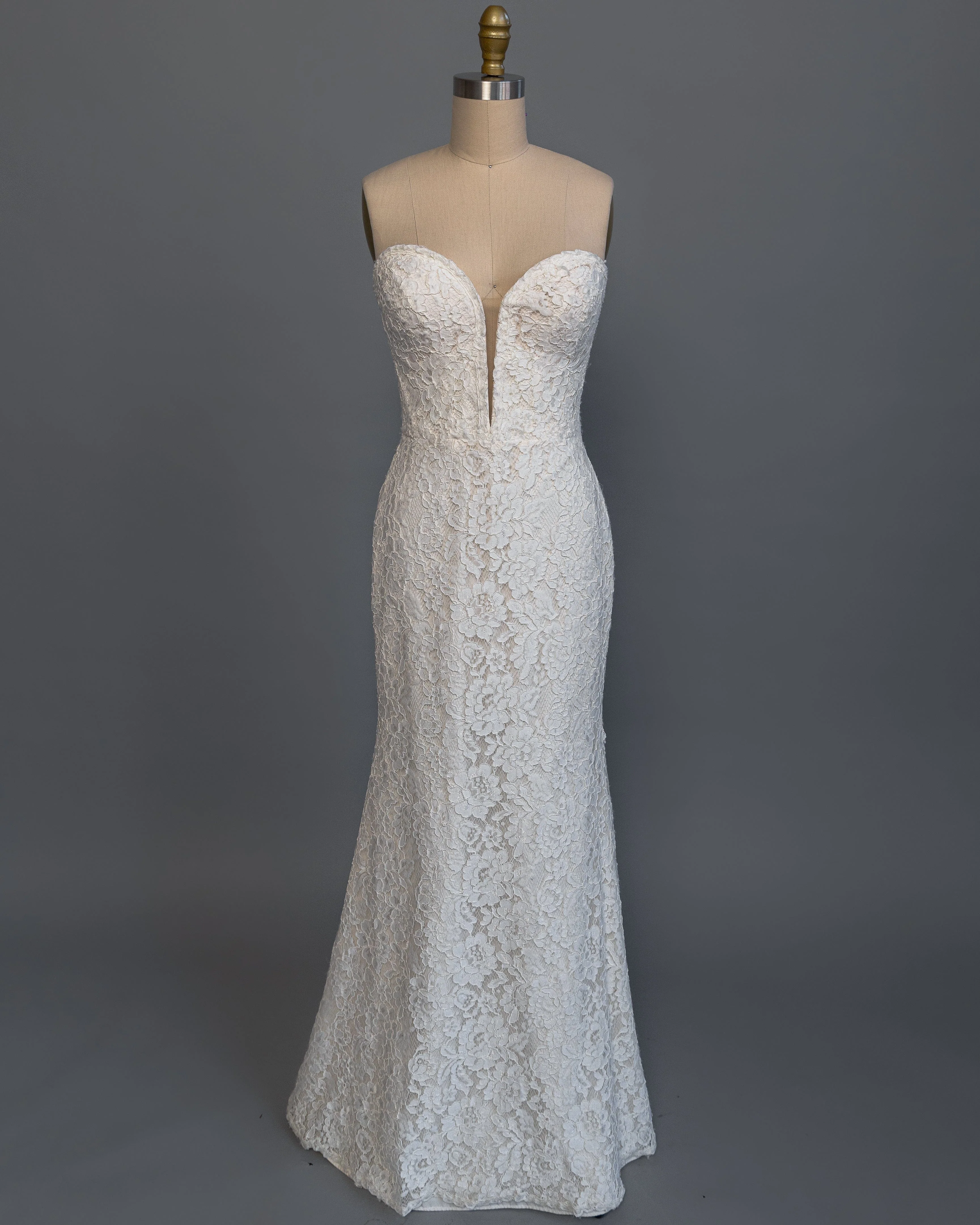 Mikaella 2152 - Size 12 - Image 3