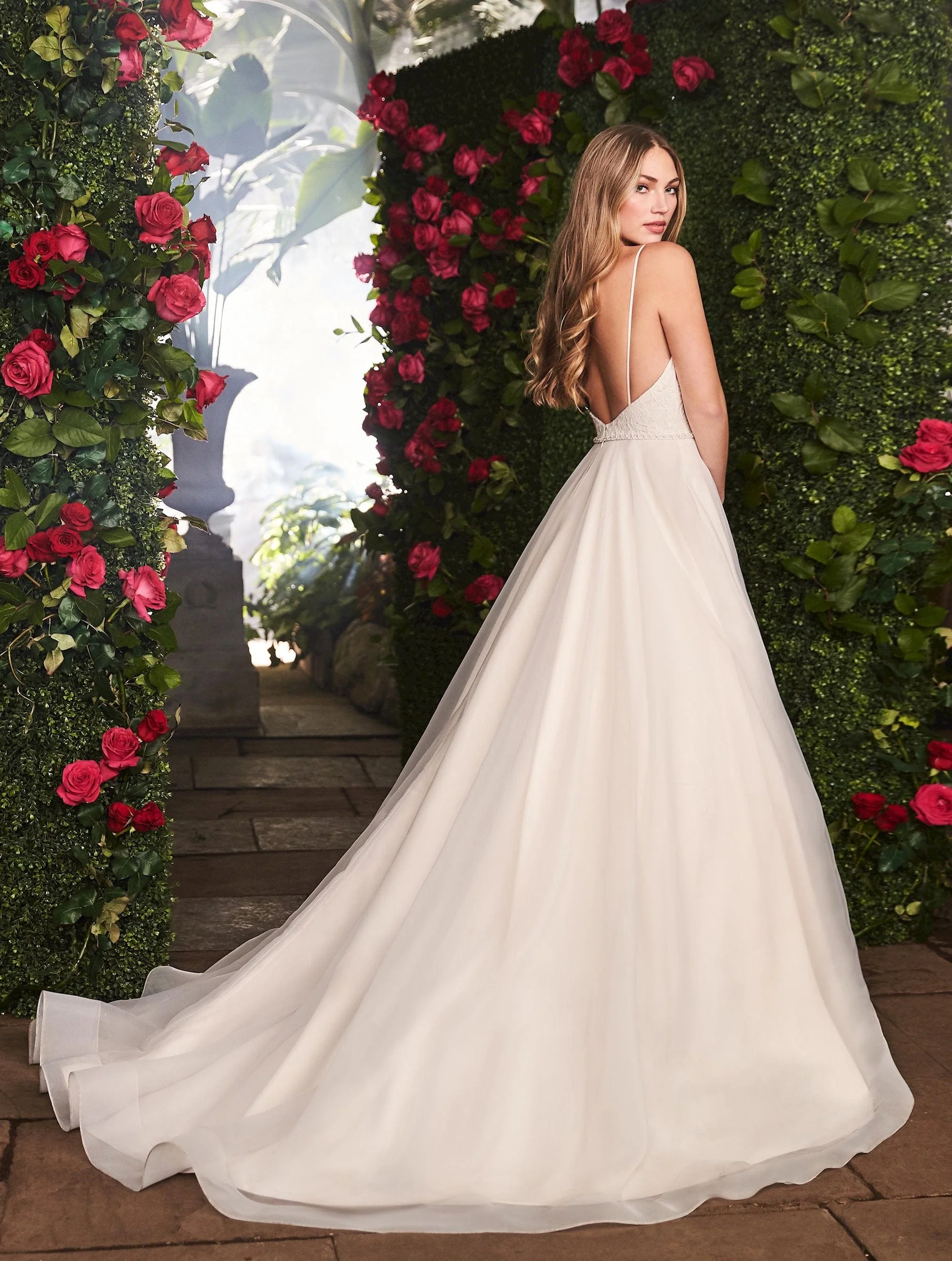 Mikaella 2256 - Size 14 - Image 2