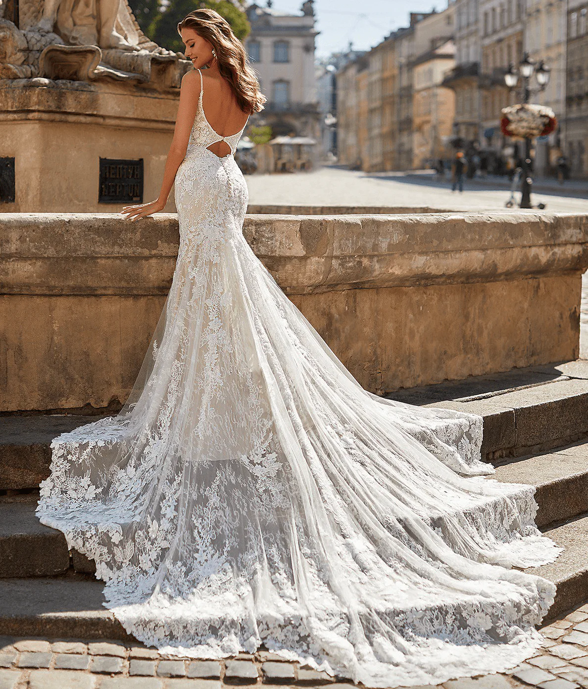 Moonlight Bridal H1488 - Size 8 - Image 2