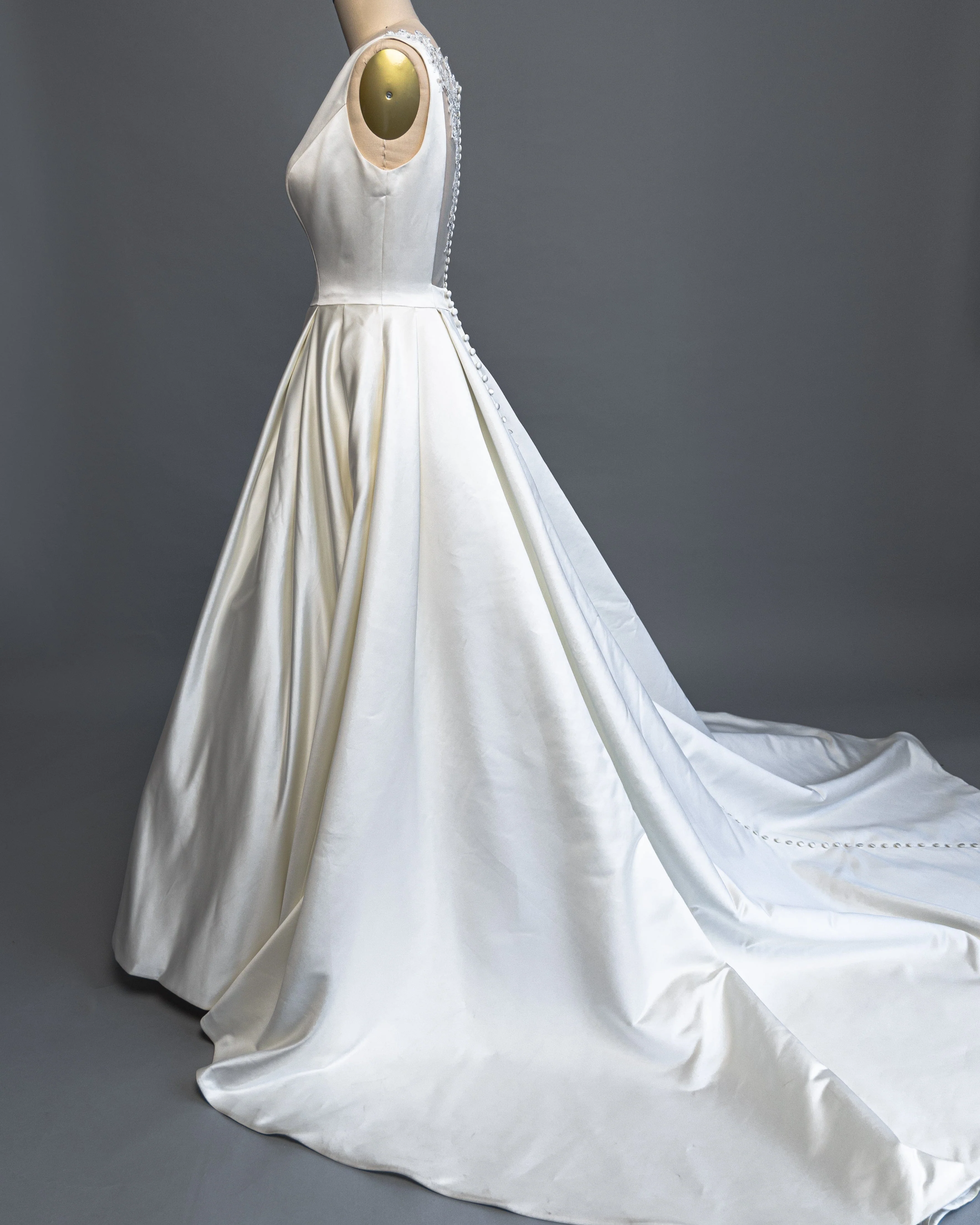 Moonlight Bridal J6772 - Size 12 - Image 5