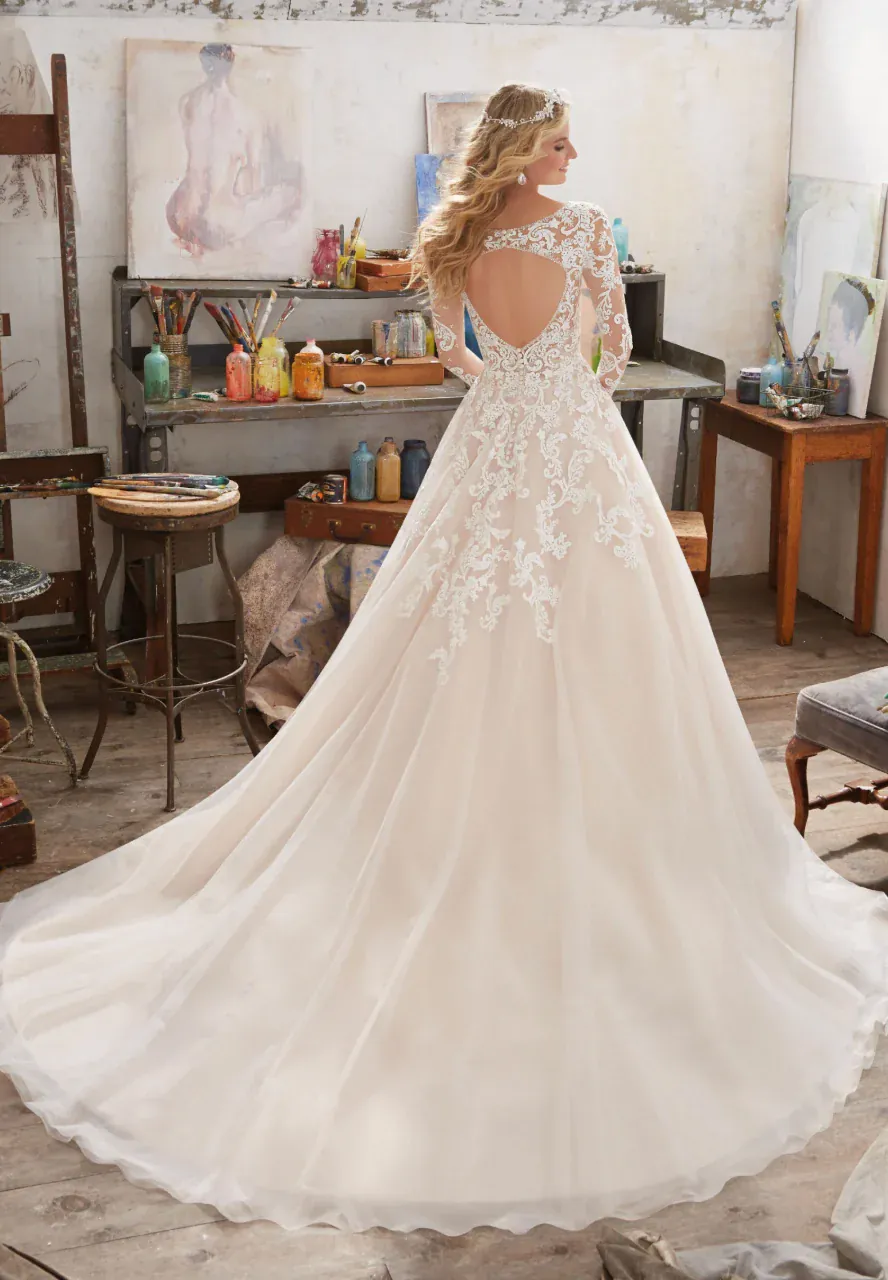 Morilee Maira 8110 - Size 8 - Image 2