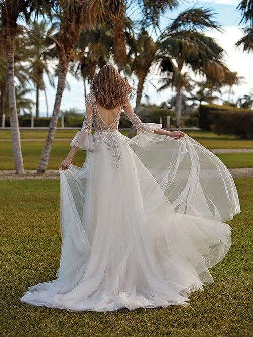 Nicole Milano Rory - Size 14 - Image 2